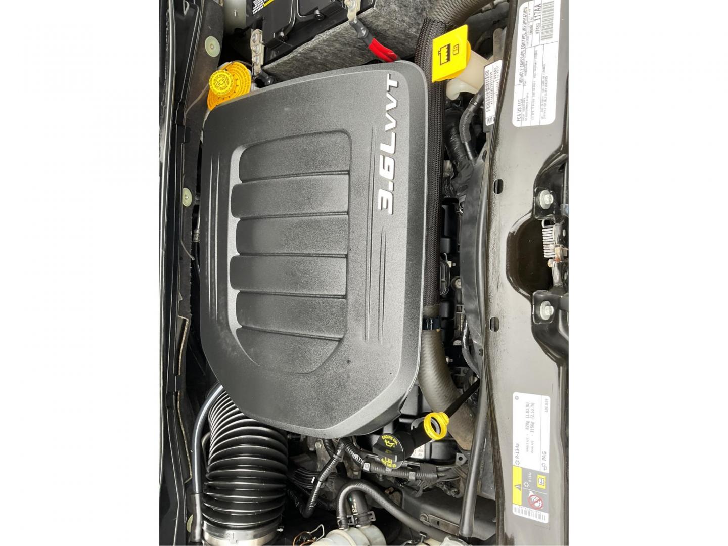 2015 Dodge Grand Caravan SE (2C4RDGBG9FR) with an Other engine, located at 1099 N County Rd 25A , Troy, OH, 45373, (937) 908-9800, 40.057079, -84.212883 - Photo#10