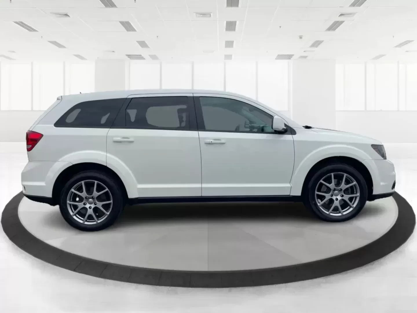 2015 Dodge Journey R/T (3C4PDDEG0FT) with an 3.6L V-6 DOHC engine, located at 1184 Kauffman Ave, Fairborn, OH, 45324, (937) 908-9800, 39.807072, -84.030914 - Photo#1