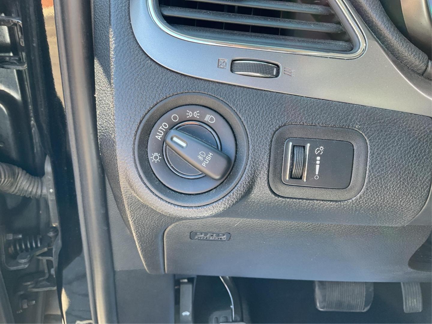 2015 Dodge Journey Crossroad (3C4PDDGG9FT) with an 3.6L V-6 DOHC engine, located at 8750 N County Rd 25A, Piqua, OH, 45356, (937) 908-9800, 40.164391, -84.232513 - Photo#16