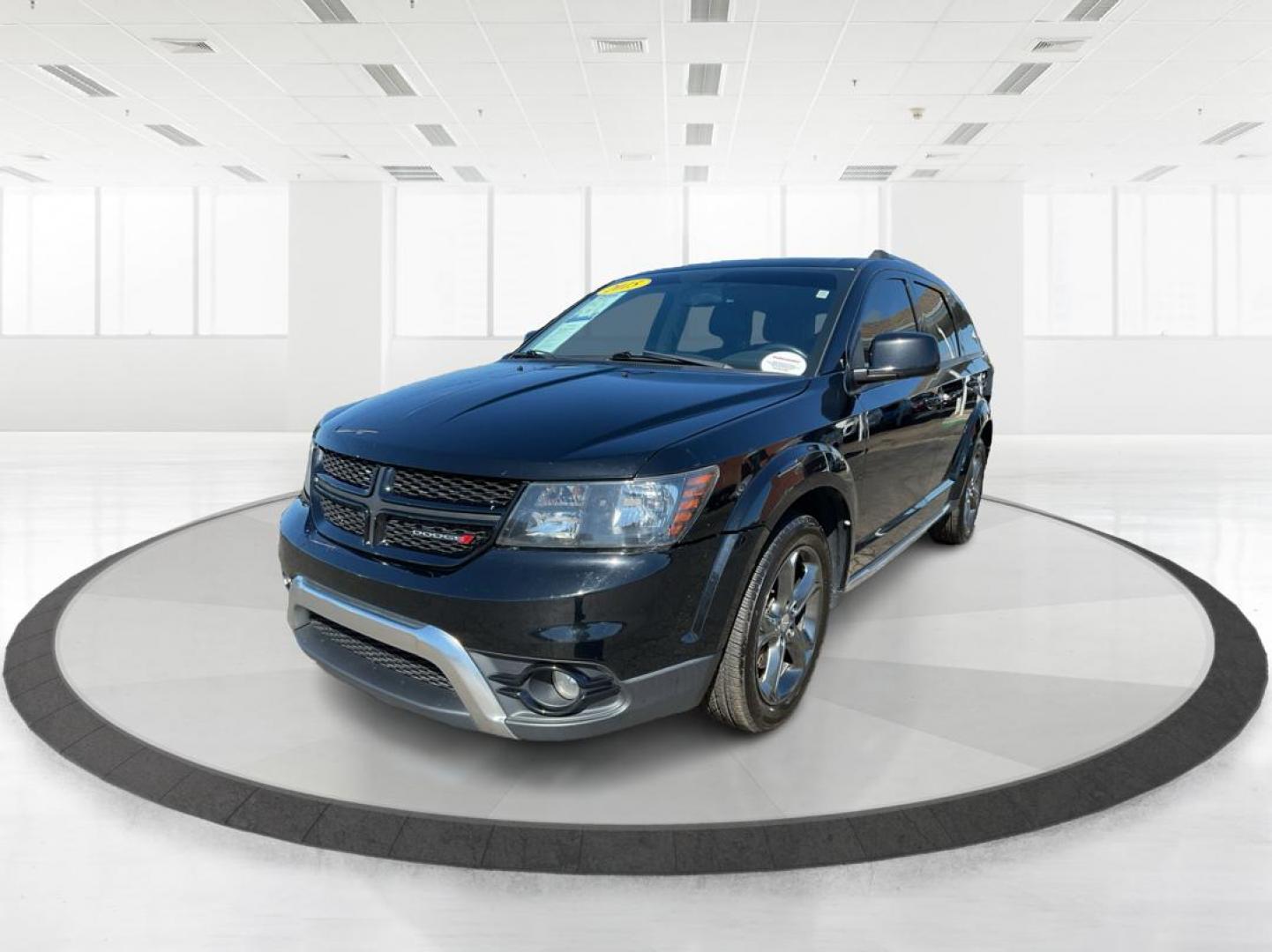 2015 Dodge Journey Crossroad (3C4PDDGG9FT) with an 3.6L V-6 DOHC engine, located at 8750 N County Rd 25A, Piqua, OH, 45356, (937) 908-9800, 40.164391, -84.232513 - Photo#7