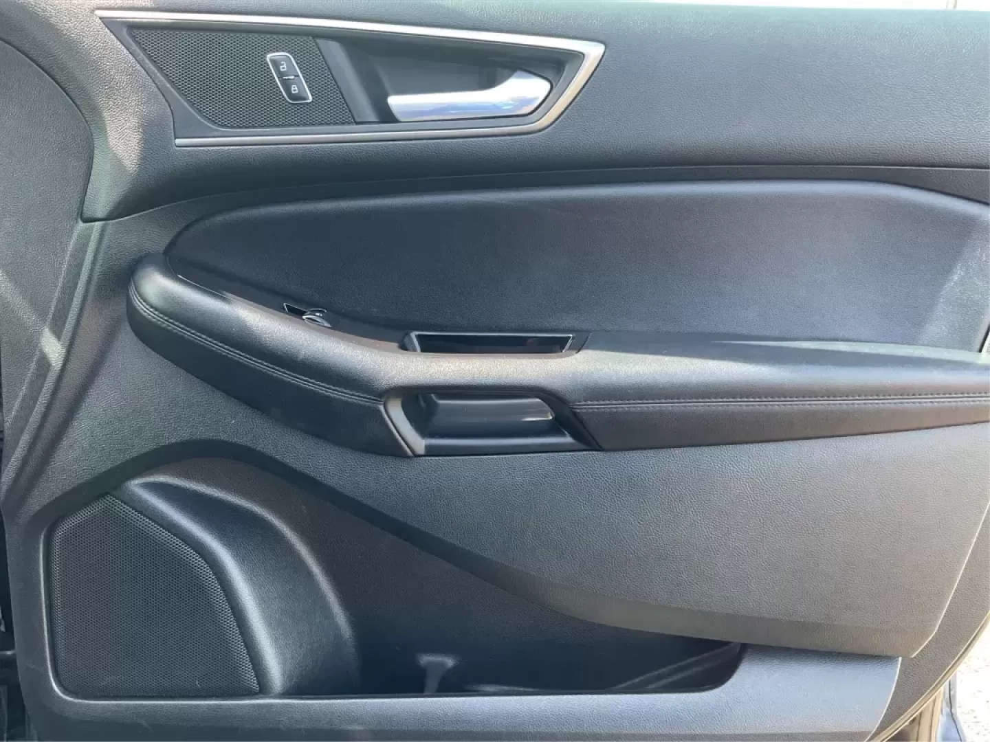 2015 Ford Edge SEL (2FMTK4J8XFB) with an Other engine, located at 1099 N County Rd 25A , Troy, OH, 45373, (937) 908-9800, 40.057079, -84.212883 - Photo#20