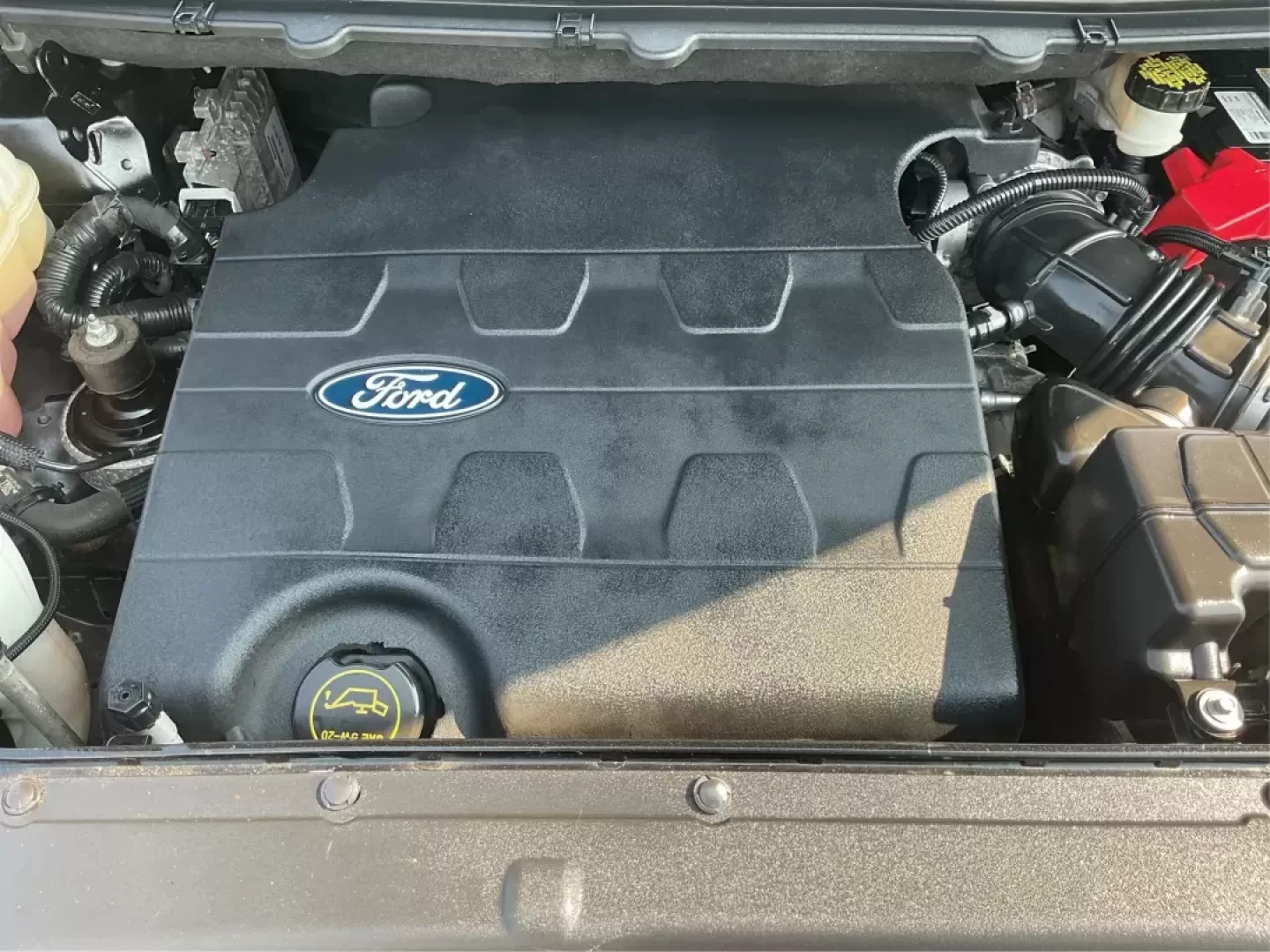 2015 Ford Edge Titanium (2FMPK4K82FB) with an Other engine, located at 4508 South Dixie Dr, Moraine, OH, 45439, (937) 908-9800, 39.689976, -84.218452 - Photo#10