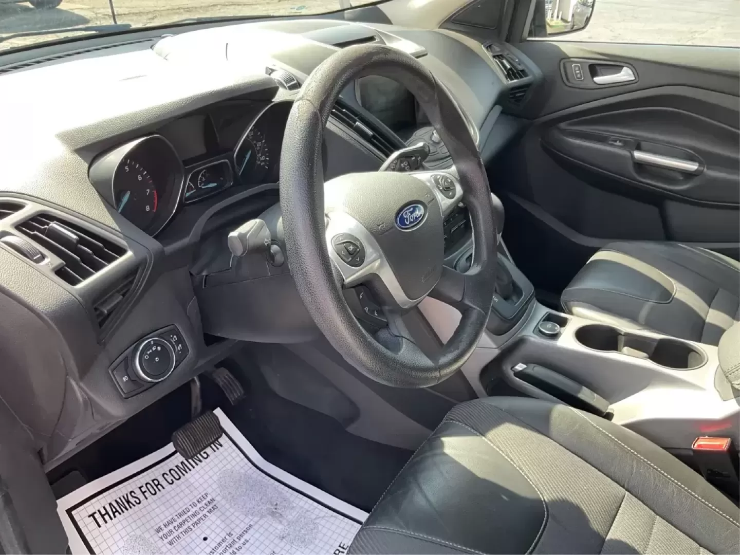 2015 Ford Escape SE (1FMCU9G92FU) with an EcoBoost 1.6L I-4 gasoline direct injection engine, located at 1184 Kauffman Ave, Fairborn, OH, 45324, (937) 908-9800, 39.807072, -84.030914 - Photo#8