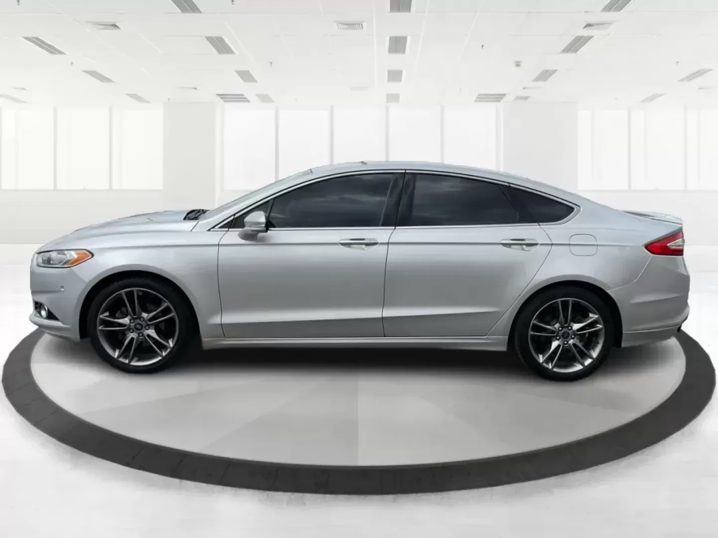 2015 Ford Fusion Titanium (3FA6P0K96FR) with an EcoBoost 2L I-4 gasoline direct injection engine, located at 401 Woodman Dr, Riverside, OH, 45431, (937) 908-9800, 39.760899, -84.123421 - Photo#6