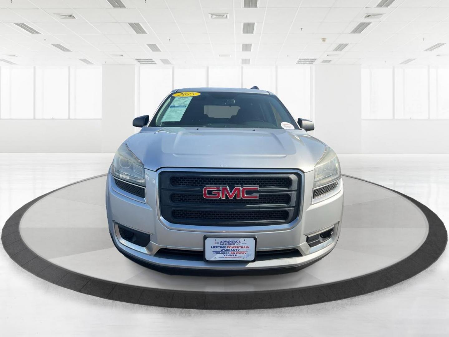 2015 Quicksilver Metallic GMC Acadia SLE-2 AWD (1GKKVPKD4FJ) with an 3.6L V6 DOHC 24V engine, 6-Speed Automatic transmission, located at 1951 S Dayton Lakeview Rd., New Carlisle, OH, 45344, (937) 908-9800, 39.890999, -84.050255 - Photo#6