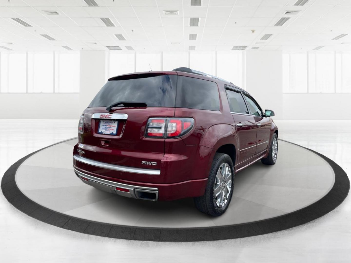 2015 GMC Acadia Denali (1GKKVTKD9FJ) with an 3.6L V-6 gasoline direct injection engine, located at 8750 N County Rd 25A, Piqua, OH, 45356, (937) 908-9800, 40.164391, -84.232513 - Photo#2