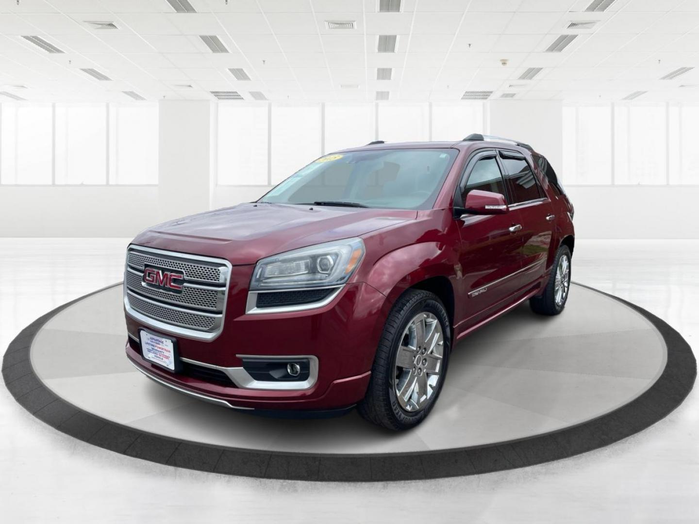 2015 GMC Acadia Denali (1GKKVTKD9FJ) with an 3.6L V-6 gasoline direct injection engine, located at 8750 N County Rd 25A, Piqua, OH, 45356, (937) 908-9800, 40.164391, -84.232513 - Photo#7