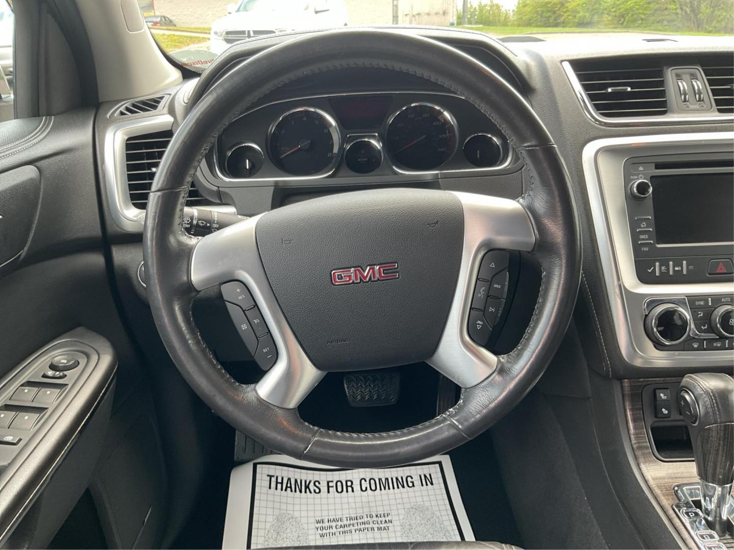 2015 GMC Acadia SLT-1 (1GKKVRKD8FJ) with an 3.6L V-6 gasoline direct injection engine, located at 8750 N County Rd 25A, Piqua, OH, 45356, (937) 908-9800, 40.164391, -84.232513 - Photo#15