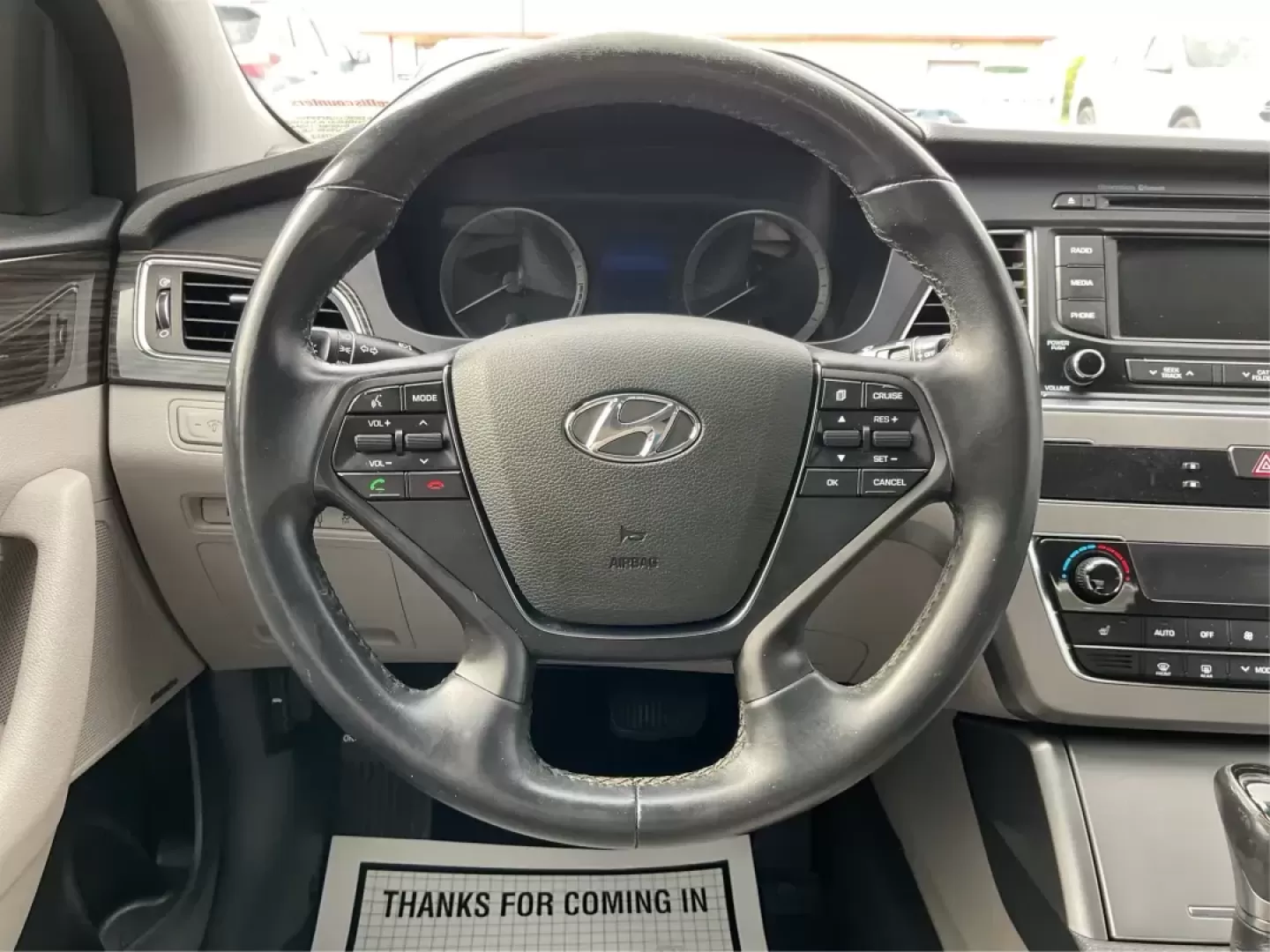 2015 Hyundai Sonata Limited (5NPE34AF6FH) with an 2.4L I-4 gasoline direct injection engine, located at 401 Woodman Dr, Riverside, OH, 45431, (937) 908-9800, 39.760899, -84.123421 - Photo#16