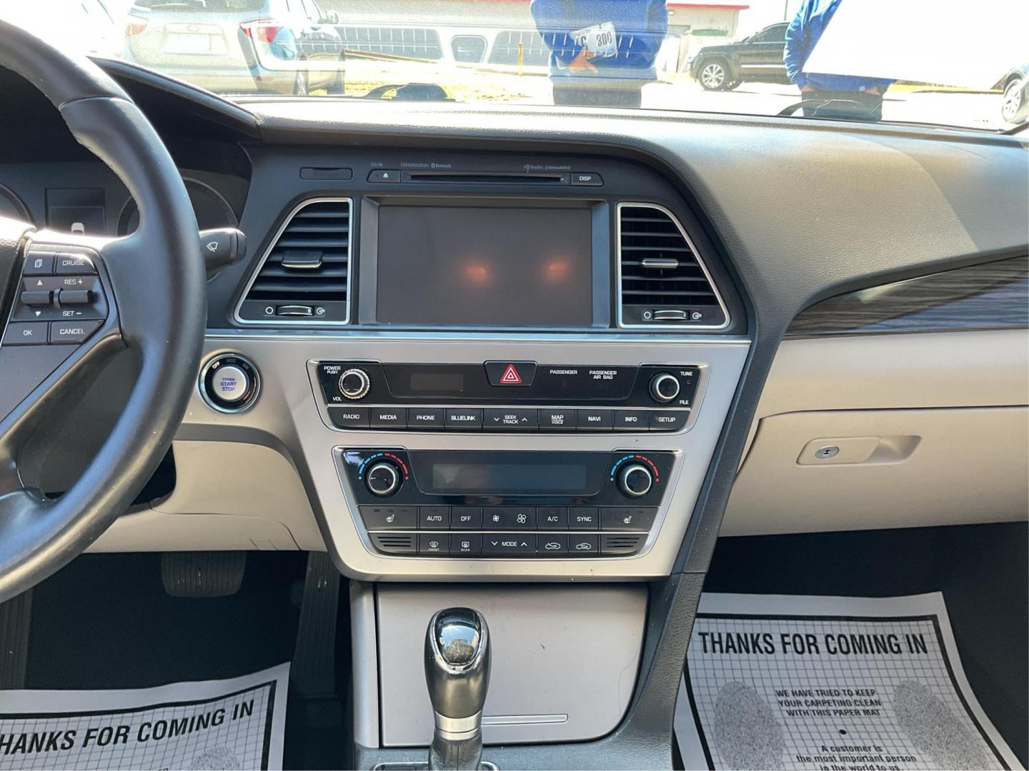 2015 Hyundai Sonata ECO (5NPE24AA3FH) with an 1.6L I-4 gasoline direct injection engine, located at 4508 South Dixie Dr, Moraine, OH, 45439, (937) 908-9800, 39.689976, -84.218452 - Photo#11
