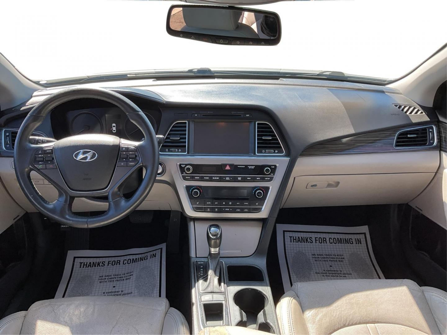 2015 Hyundai Sonata ECO (5NPE24AA3FH) with an 1.6L I-4 gasoline direct injection engine, located at 4508 South Dixie Dr, Moraine, OH, 45439, (937) 908-9800, 39.689976, -84.218452 - Photo#19