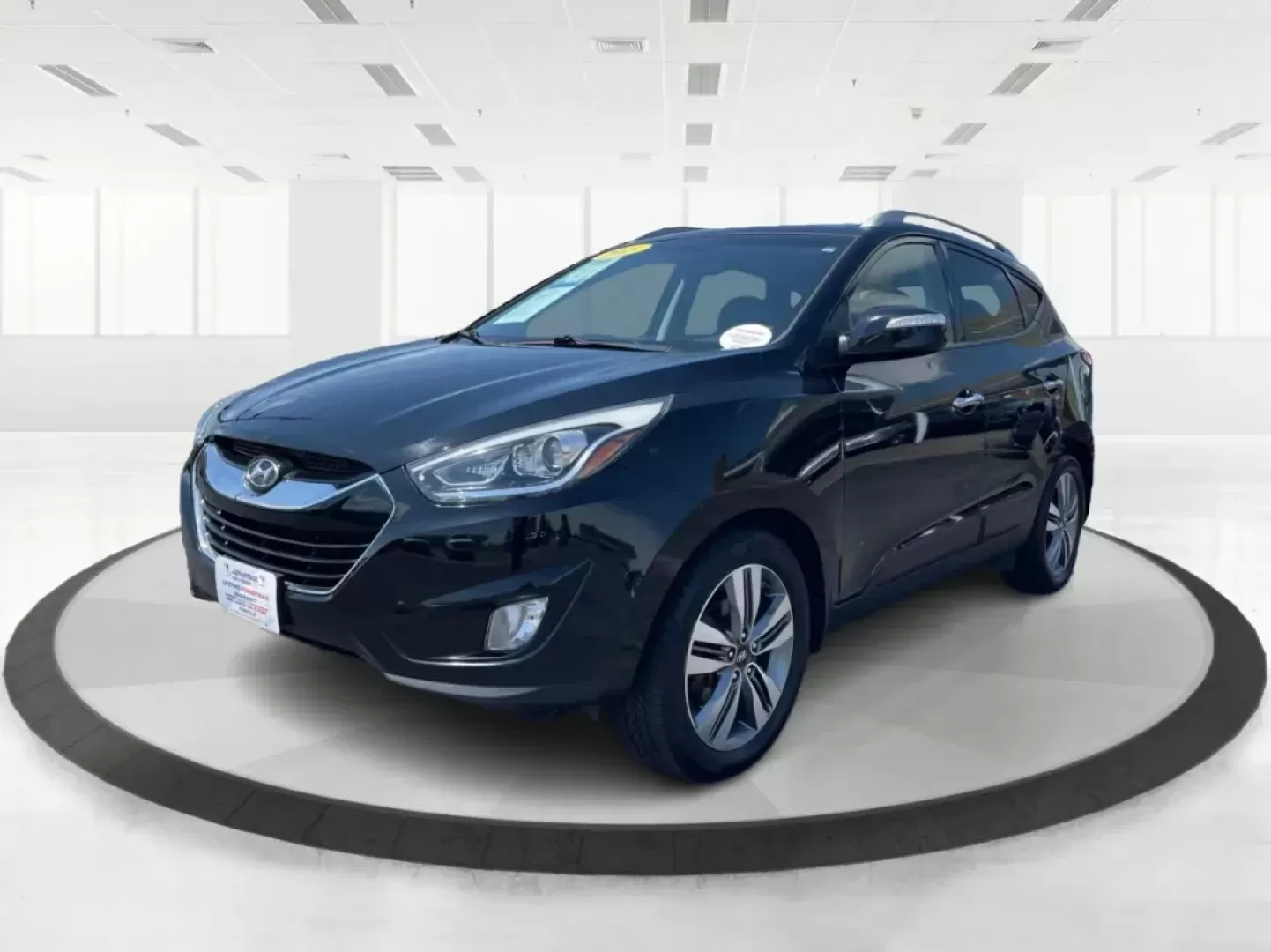 2015 Hyundai Tucson Limited (KM8JUCAG0FU) with an Theta II 2.4L I-4 gasoline direct injection engine, located at 401 Woodman Dr, Riverside, OH, 45431, (937) 908-9800, 39.760899, -84.123421 - Photo#7