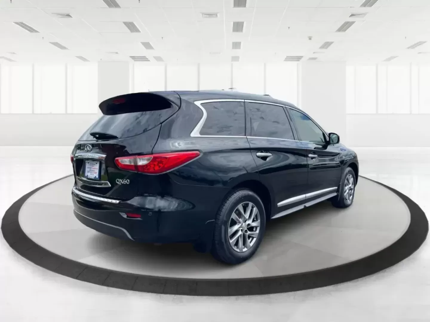 2015 Infiniti QX60 Base (5N1AL0MM9FC) with an Other engine, located at 4508 South Dixie Dr, Moraine, OH, 45439, (937) 908-9800, 39.689976, -84.218452 - Photo#1