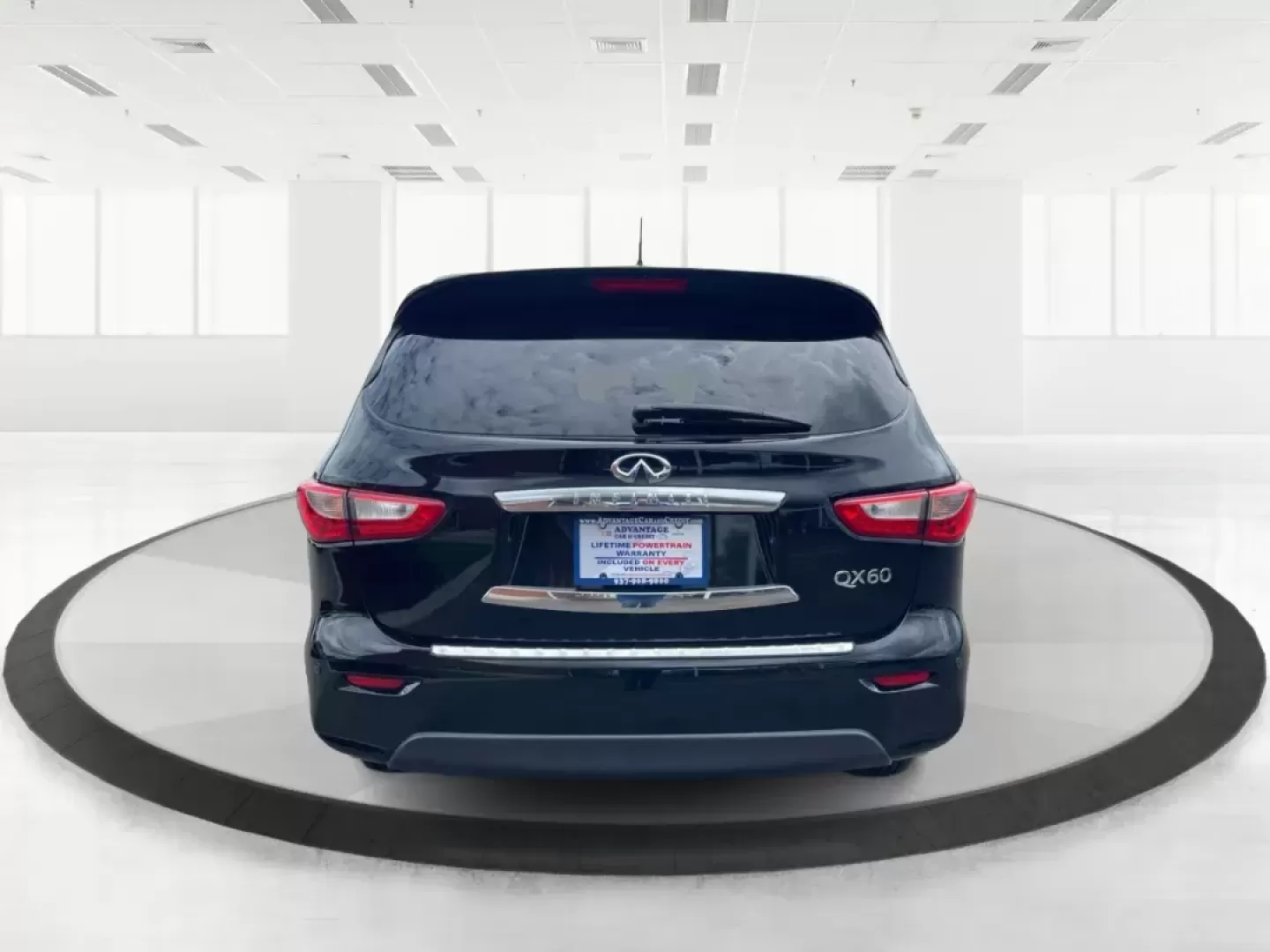 2015 Infiniti QX60 Base (5N1AL0MM9FC) with an Other engine, located at 4508 South Dixie Dr, Moraine, OH, 45439, (937) 908-9800, 39.689976, -84.218452 - Photo#2