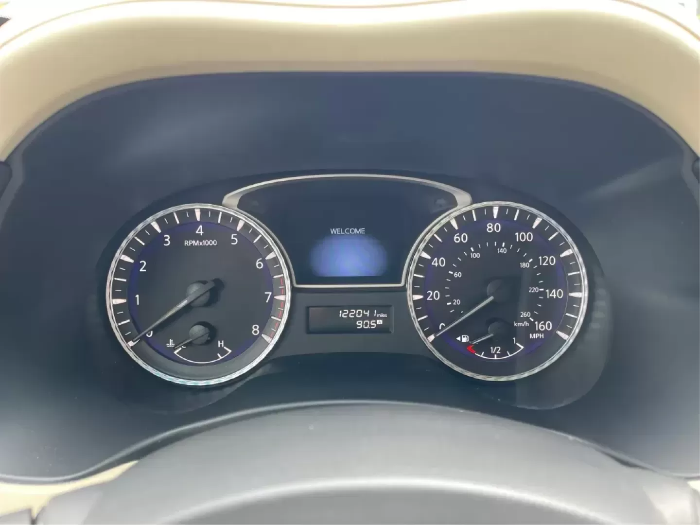 2015 Infiniti QX60 Base (5N1AL0MM9FC) with an Other engine, located at 4508 South Dixie Dr, Moraine, OH, 45439, (937) 908-9800, 39.689976, -84.218452 - Photo#13