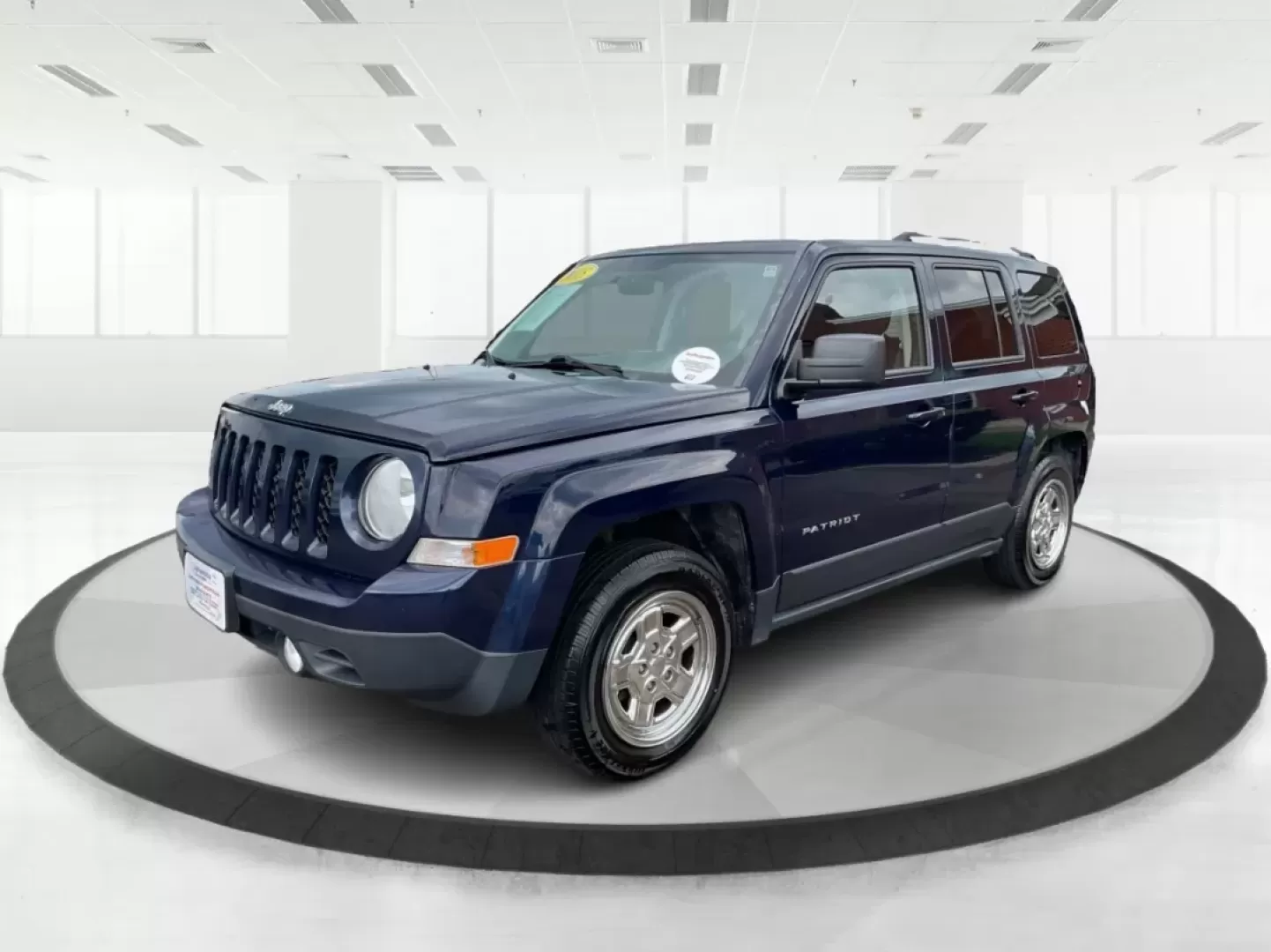 2015 Jeep Patriot Sport 2WD (1C4NJPBAXFD) with an 2.0L L4 DOHC 16V engine, located at 8750 N County Rd 25A, Piqua, OH, 45356, (937) 908-9800, 40.164391, -84.232513 - Photo#8
