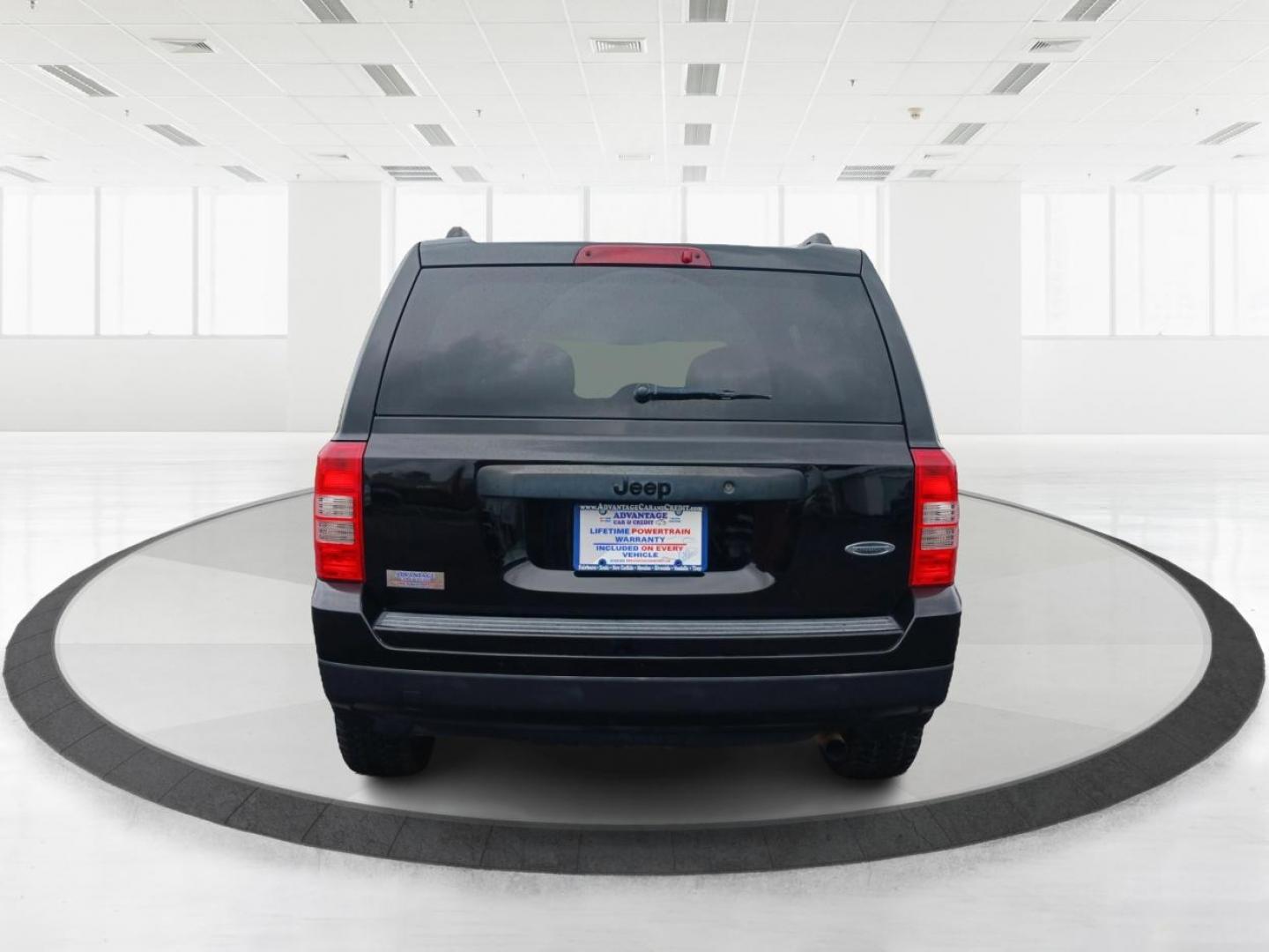 2015 Black Clearcoat Jeep Patriot Sport 2WD (1C4NJPBA6FD) with an 2.0L L4 DOHC 16V engine, located at 1951 S Dayton Lakeview Rd., New Carlisle, OH, 45344, (937) 908-9800, 39.890999, -84.050255 - Photo#3