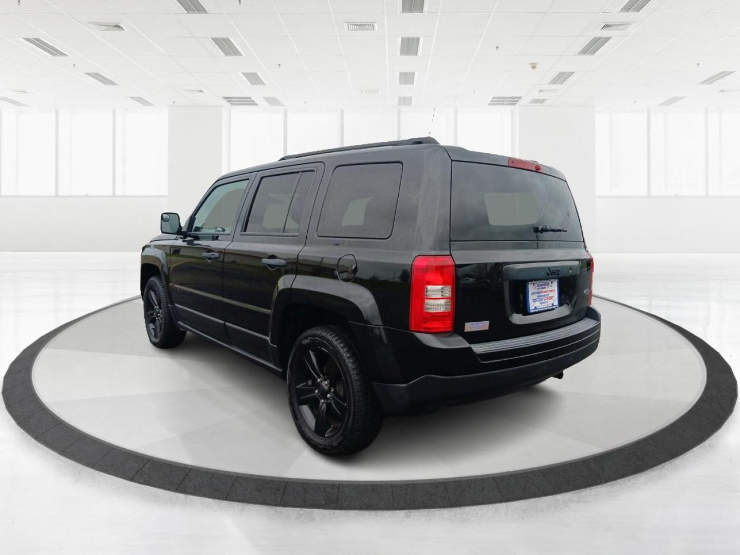 2015 Black Clearcoat Jeep Patriot Sport 2WD (1C4NJPBA6FD) with an 2.0L L4 DOHC 16V engine, located at 1951 S Dayton Lakeview Rd., New Carlisle, OH, 45344, (937) 908-9800, 39.890999, -84.050255 - Photo#4