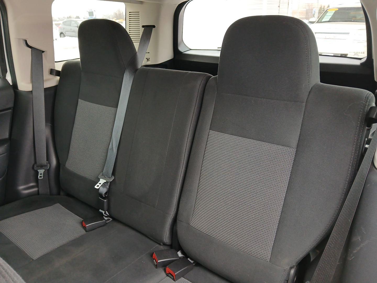 2015 Jeep Patriot Sport 4WD (1C4NJRBB7FD) with an 2.4L L4 DOHC 16V engine, located at 4508 South Dixie Dr, Moraine, OH, 45439, (937) 908-9800, 39.689976, -84.218452 - Photo#9