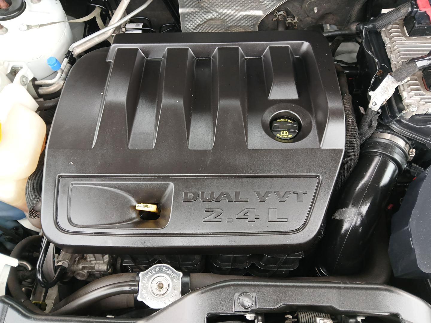 2015 Jeep Patriot Sport 4WD (1C4NJRBB7FD) with an 2.4L L4 DOHC 16V engine, located at 4508 South Dixie Dr, Moraine, OH, 45439, (937) 908-9800, 39.689976, -84.218452 - Photo#10