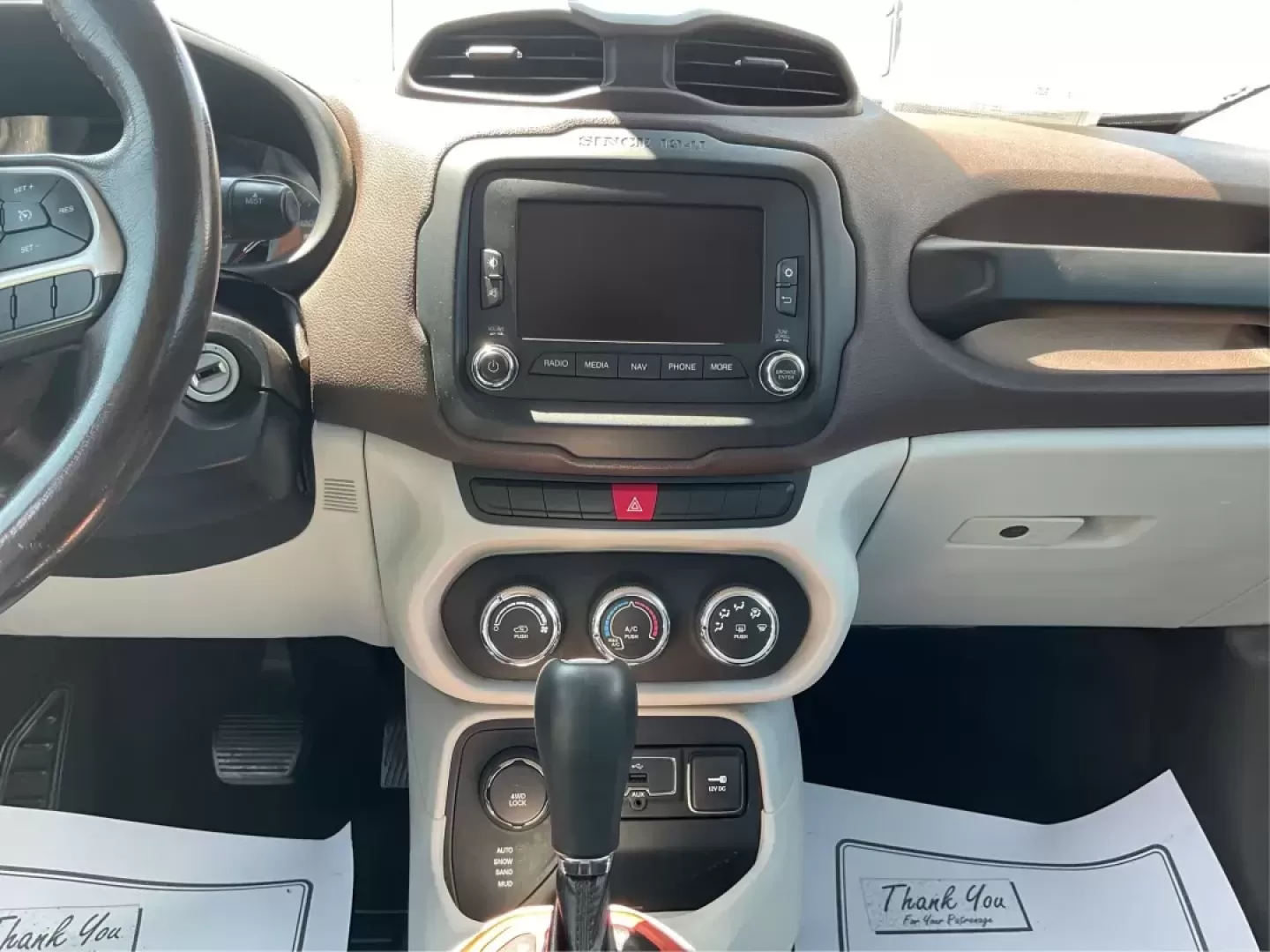2015 Jeep Renegade Latitude 4WD (ZACCJBBT2FP) with an 2.4L L4 DOHC 16V engine, 6-Speed Manual transmission, located at 1184 Kauffman Ave, Fairborn, OH, 45324, (937) 908-9800, 39.807072, -84.030914 - Photo#12