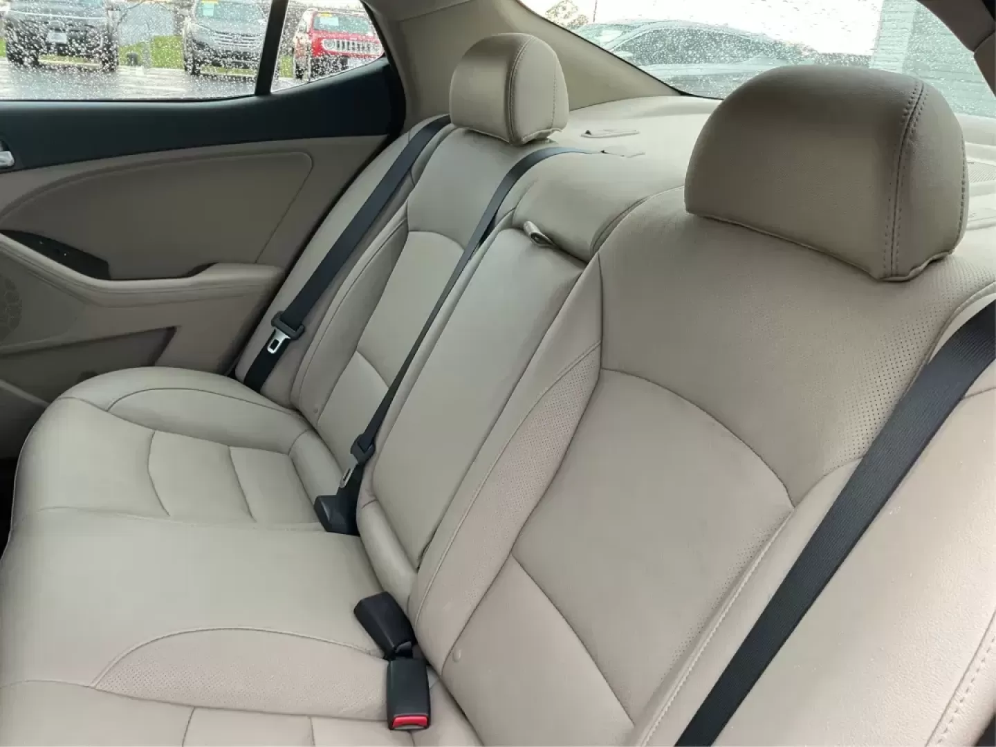 2015 Kia Optima EX (5XXGN4A76FG) with an Theta II 2.4L I-4 gasoline direct injection engine, located at 1099 N County Rd 25A , Troy, OH, 45373, (937) 908-9800, 40.057079, -84.212883 - Photo#9