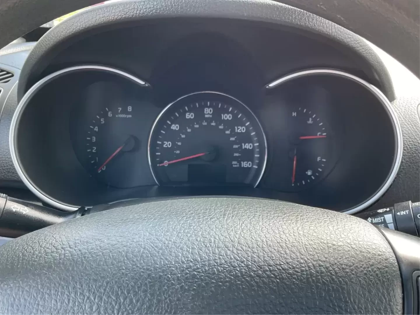 2015 Kia Sorento LX (5XYKT3A69FG) with an 2.4L I-4 gasoline direct injection engine, located at 1230 East Main St, Xenia, OH, 45385, (937) 908-9800, 39.688026, -83.910172 - Photo#12