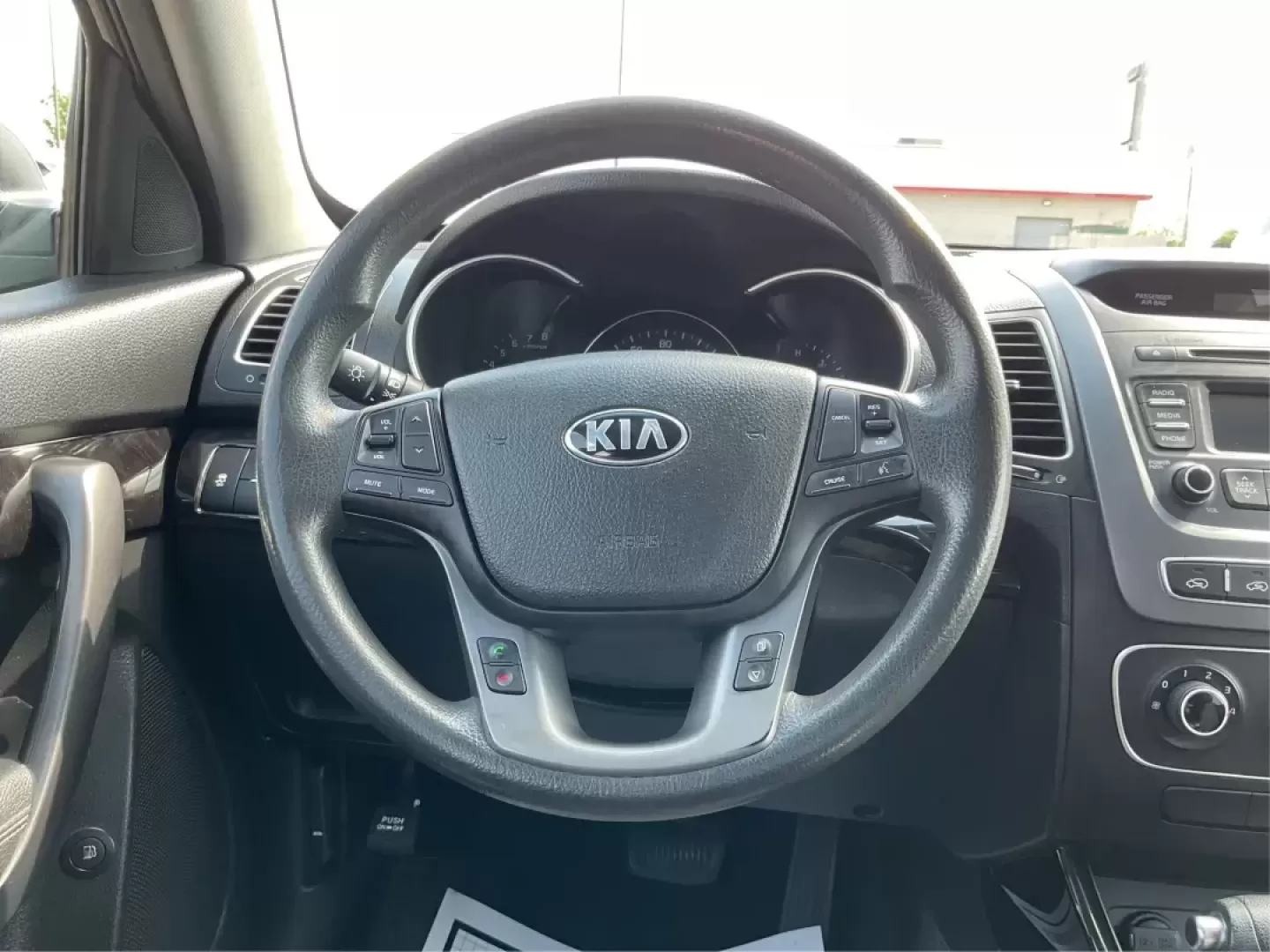 2015 Kia Sorento LX (5XYKT3A69FG) with an 2.4L I-4 gasoline direct injection engine, located at 1230 East Main St, Xenia, OH, 45385, (937) 908-9800, 39.688026, -83.910172 - Photo#13