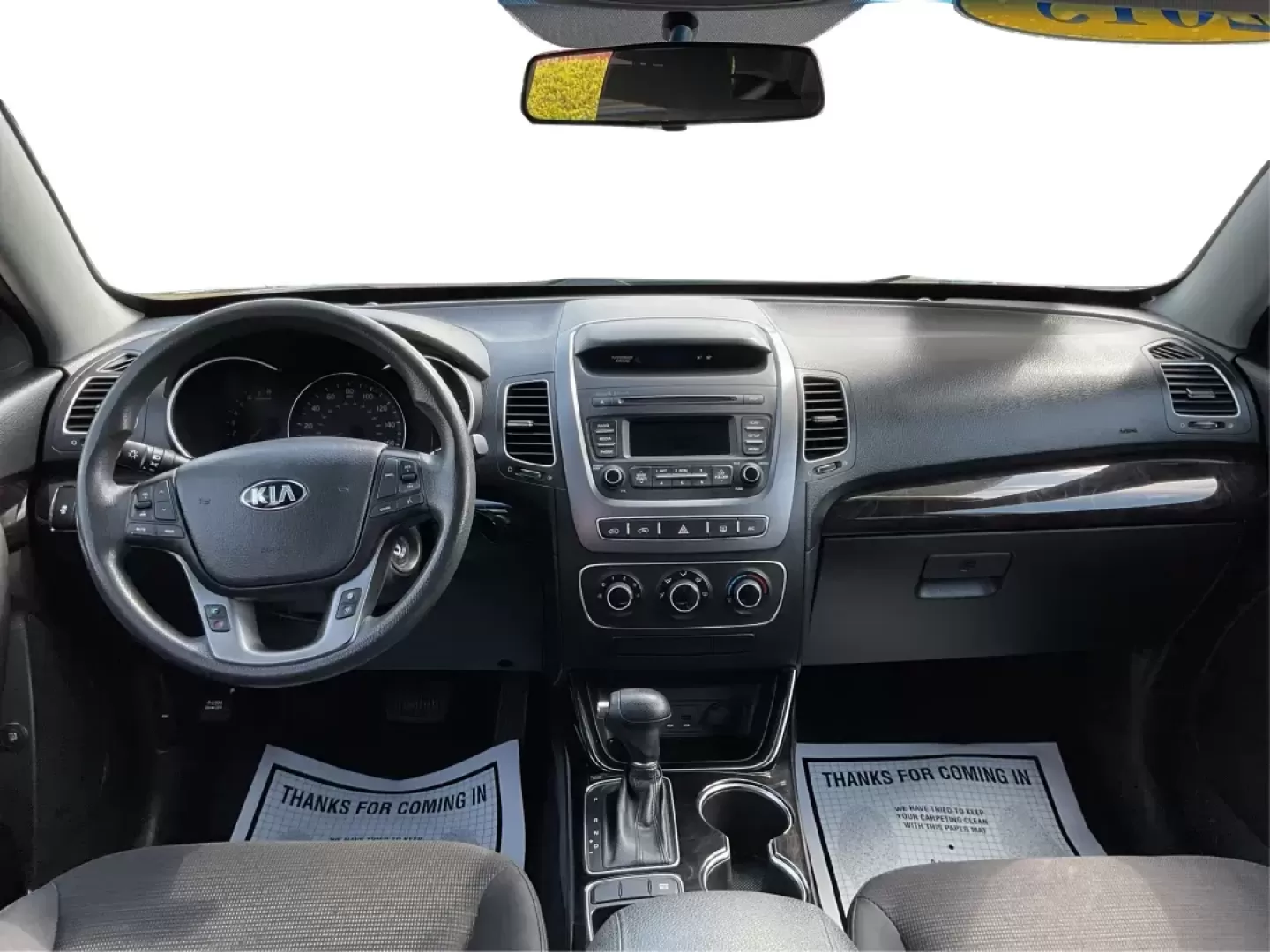 2015 Kia Sorento LX (5XYKT3A69FG) with an 2.4L I-4 gasoline direct injection engine, located at 1230 East Main St, Xenia, OH, 45385, (937) 908-9800, 39.688026, -83.910172 - Photo#16