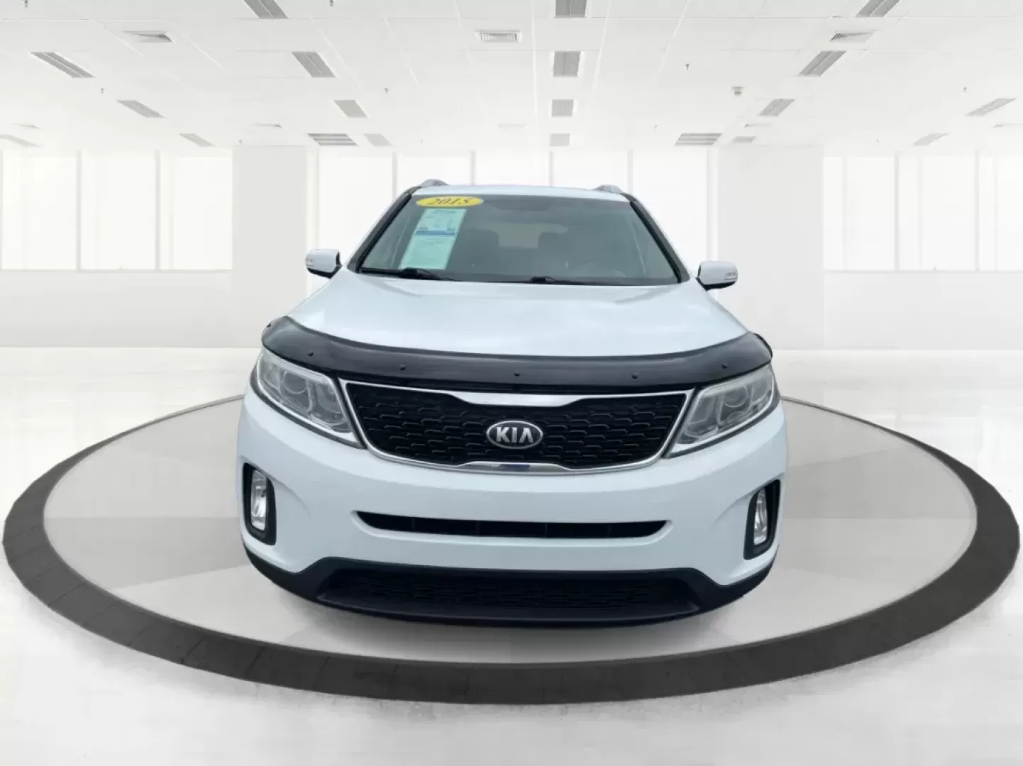 2015 Kia Sorento LX (5XYKT4A61FG) with an 2.4L I-4 gasoline direct injection engine, located at 8750 N County Rd 25A, Piqua, OH, 45356, (937) 908-9800, 40.164391, -84.232513 - Photo#6