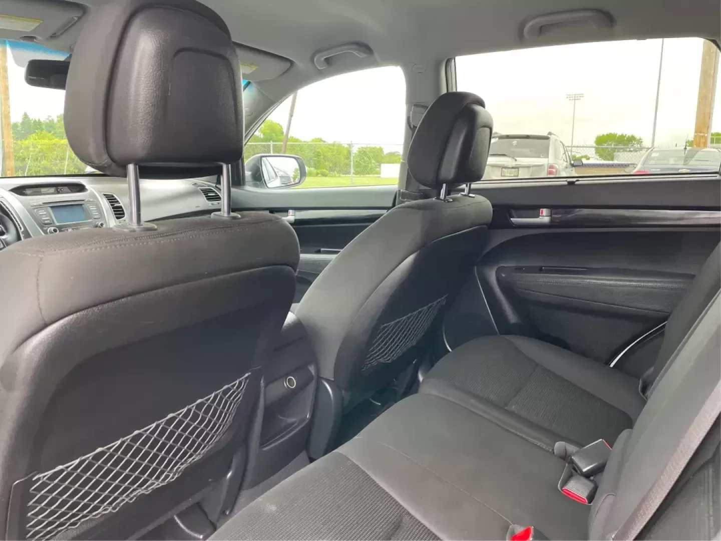 2015 Kia Sorento LX (5XYKT4A61FG) with an 2.4L I-4 gasoline direct injection engine, located at 8750 N County Rd 25A, Piqua, OH, 45356, (937) 908-9800, 40.164391, -84.232513 - Photo#9
