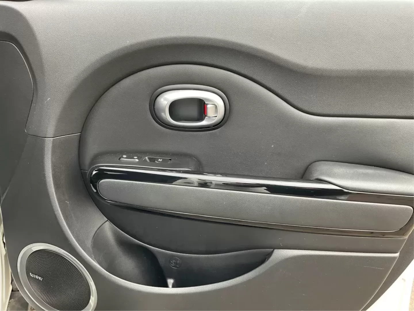 2015 Kia Soul ! (KNDJX3A56F7) with an Other engine, located at 8750 N County Rd 25A, Piqua, OH, 45356, (937) 908-9800, 40.164391, -84.232513 - Photo#20