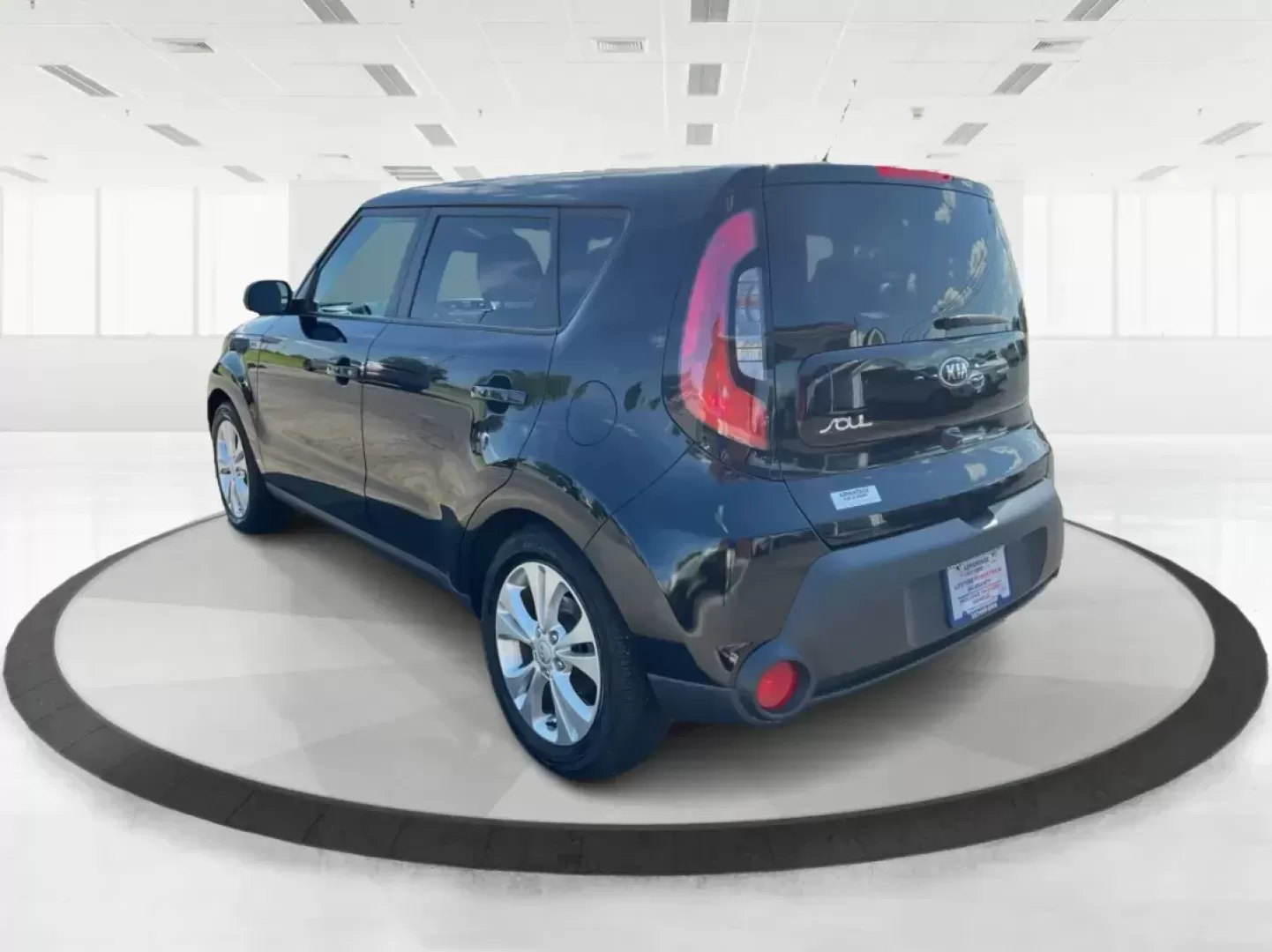 2015 Kia Soul + (KNDJP3A55F7) with an 2L I-4 gasoline direct injection engine, located at 1951 S Dayton Lakeview Rd., New Carlisle, OH, 45344, (937) 908-9800, 39.890999, -84.050255 - Photo#3