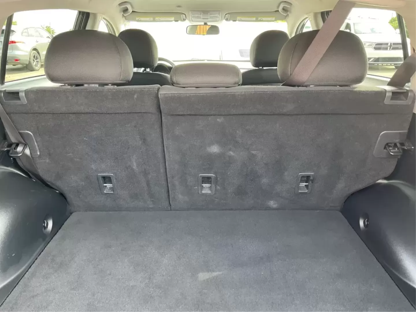 2015 Kia Sportage LX (KNDPB3AC8F7) with an Other engine, located at 8750 N County Rd 25A, Piqua, OH, 45356, (937) 908-9800, 40.164391, -84.232513 - Photo#4
