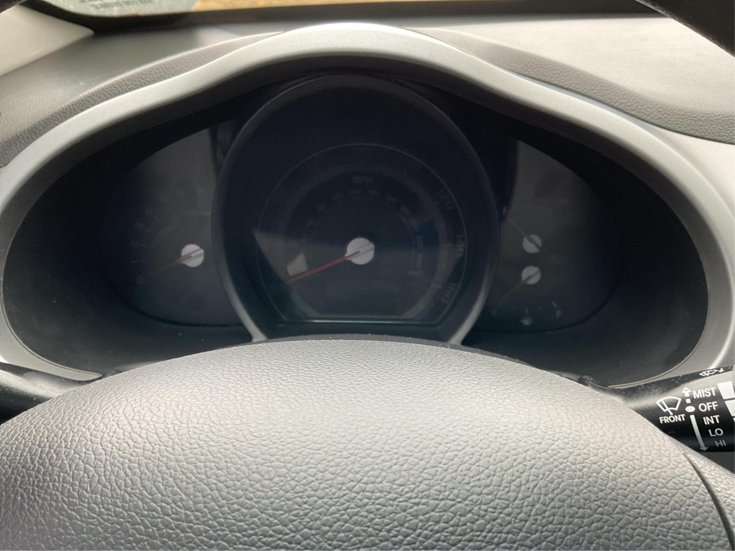 2015 Kia Sportage LX FWD (KNDPB3AC3F7) with an 2.4L V6 DOHC 24V engine, 6-Speed Automatic transmission, located at 1099 N County Rd 25A , Troy, OH, 45373, (937) 908-9800, 40.057079, -84.212883 - Photo#14