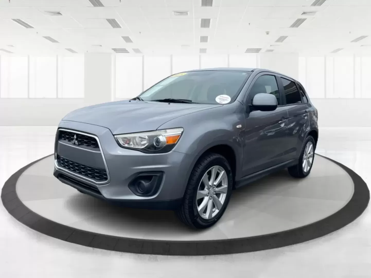 2015 Mitsubishi Outlander Sport ES (4A4AP3AUXFE) with an 2L I-4 DOHC engine, located at 4508 South Dixie Dr, Moraine, OH, 45439, (937) 908-9800, 39.689976, -84.218452 - Photo#7