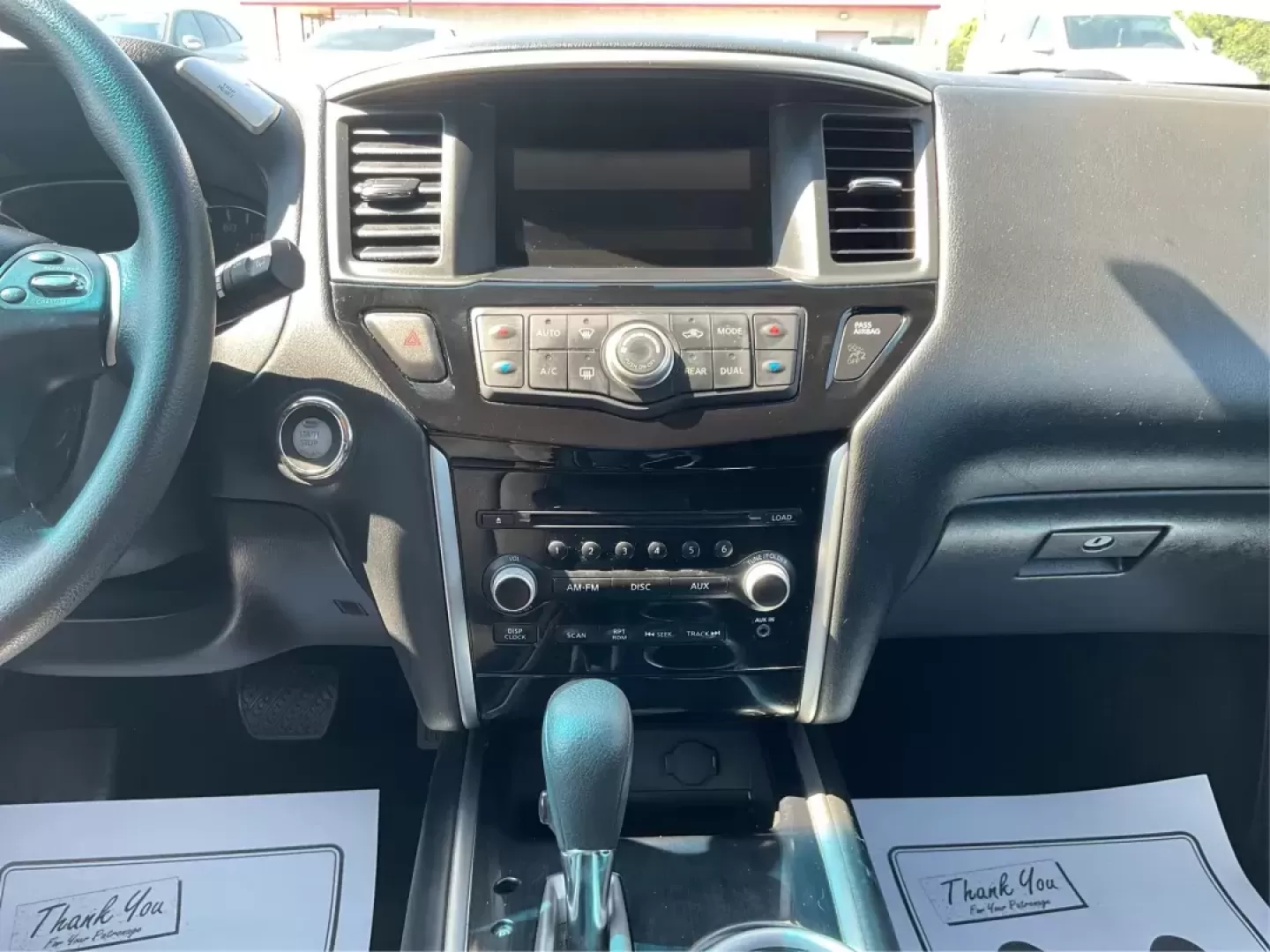 2015 Nissan Pathfinder S (5N1AR2MMXFC) with an 3.5L V-6 DOHC engine, located at 1184 Kauffman Ave, Fairborn, OH, 45324, (937) 908-9800, 39.807072, -84.030914 - Photo#12