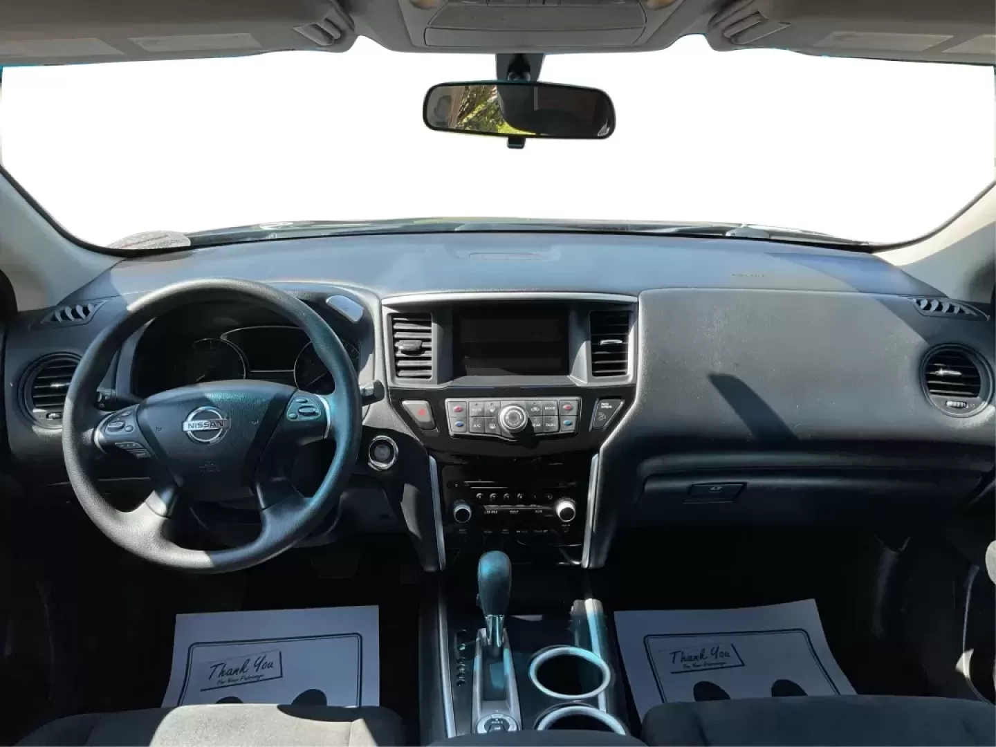 2015 Nissan Pathfinder S (5N1AR2MMXFC) with an 3.5L V-6 DOHC engine, located at 1184 Kauffman Ave, Fairborn, OH, 45324, (937) 908-9800, 39.807072, -84.030914 - Photo#18