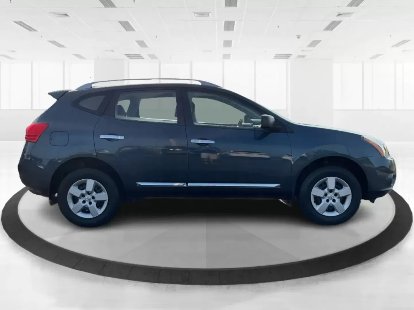 2015 Nissan Rogue S (JN8AS5MV3FW) with an 2.5L I-4 DOHC engine, located at 1099 N County Rd 25A , Troy, OH, 45373, (937) 908-9800, 40.057079, -84.212883 - Photo#1