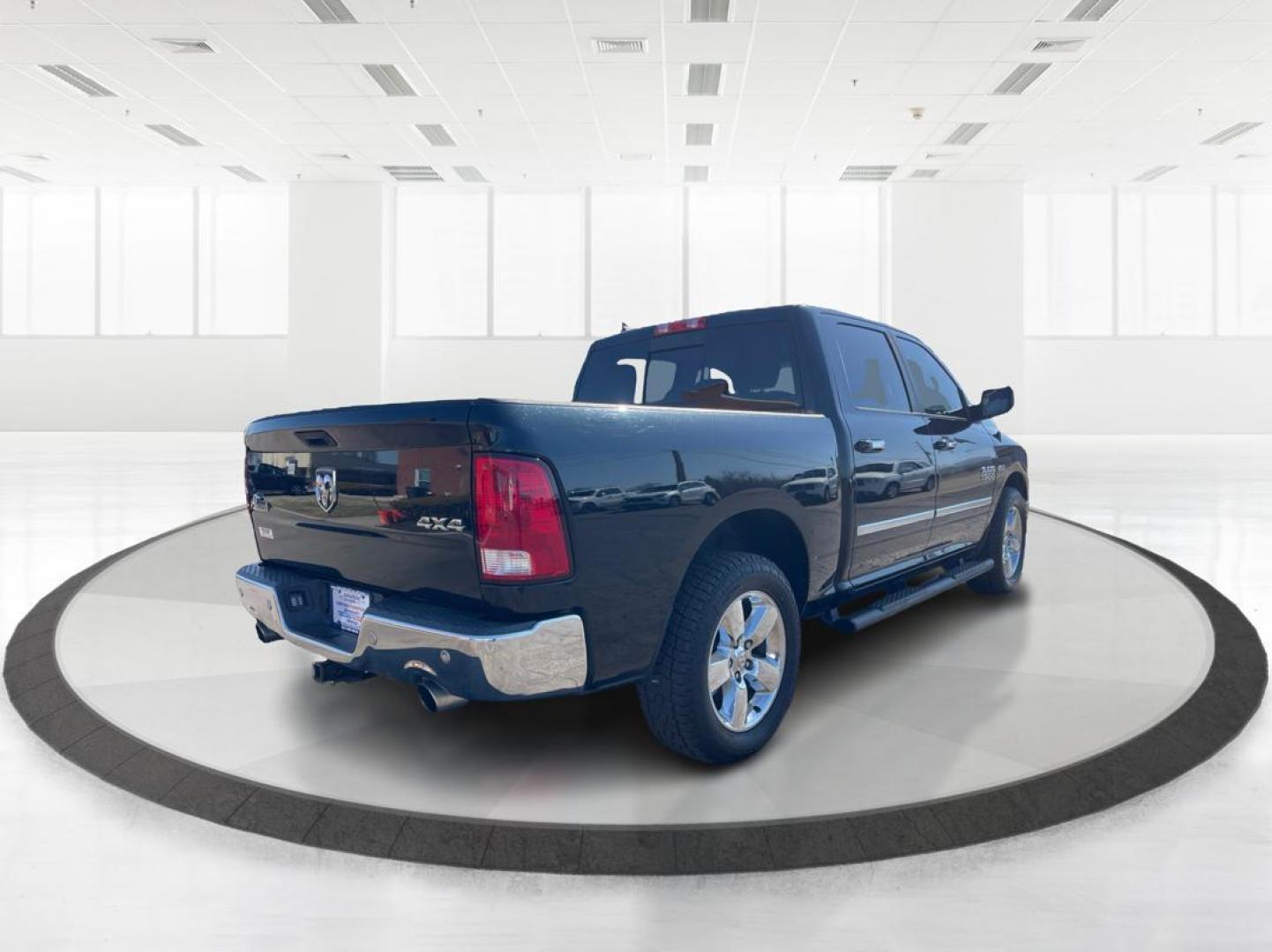 2015 Ram 1500 Big Horn (1C6RR7LT2FS) with an 3.6L V-6 DOHC engine, located at 1184 Kauffman Ave, Fairborn, OH, 45324, (937) 908-9800, 39.807072, -84.030914 - Photo#2