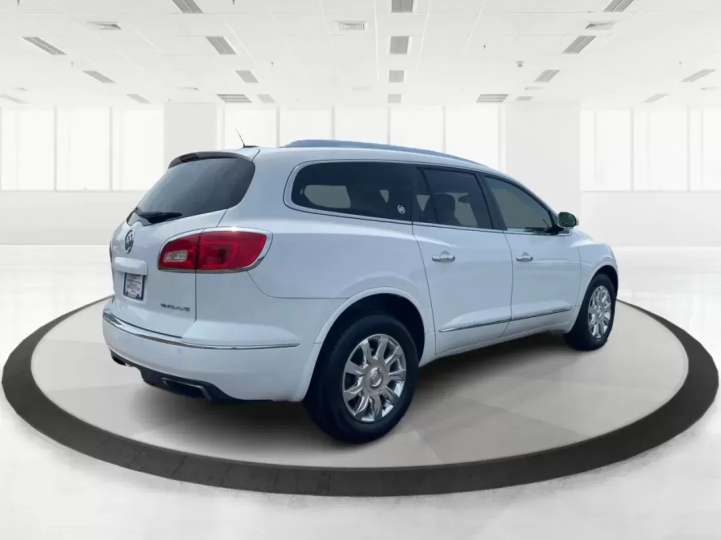 2016 Buick Enclave Leather (5GAKRBKD2GJ) with an 3.6L V-6 gasoline direct injection engine, located at 8750 N County Rd 25A, Piqua, OH, 45356, (937) 908-9800, 40.164391, -84.232513 - Photo#2