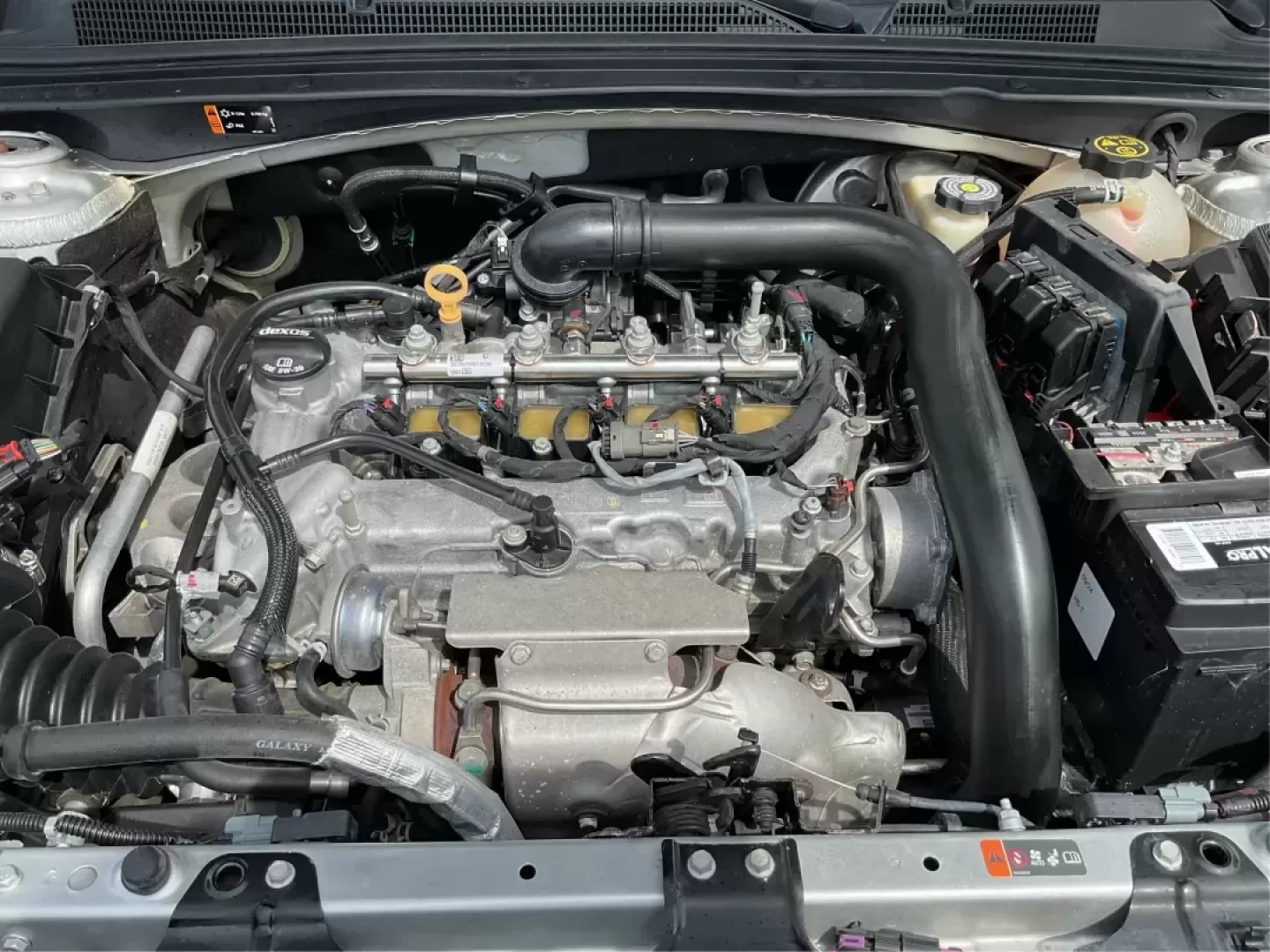 2016 Chevrolet Malibu 1LT (1G1ZE5ST4GF) with an ECOTEC 1.5L I-4 gasoline direct injection engine, located at 1184 Kauffman Ave, Fairborn, OH, 45324, (937) 908-9800, 39.807072, -84.030914 - Photo#10