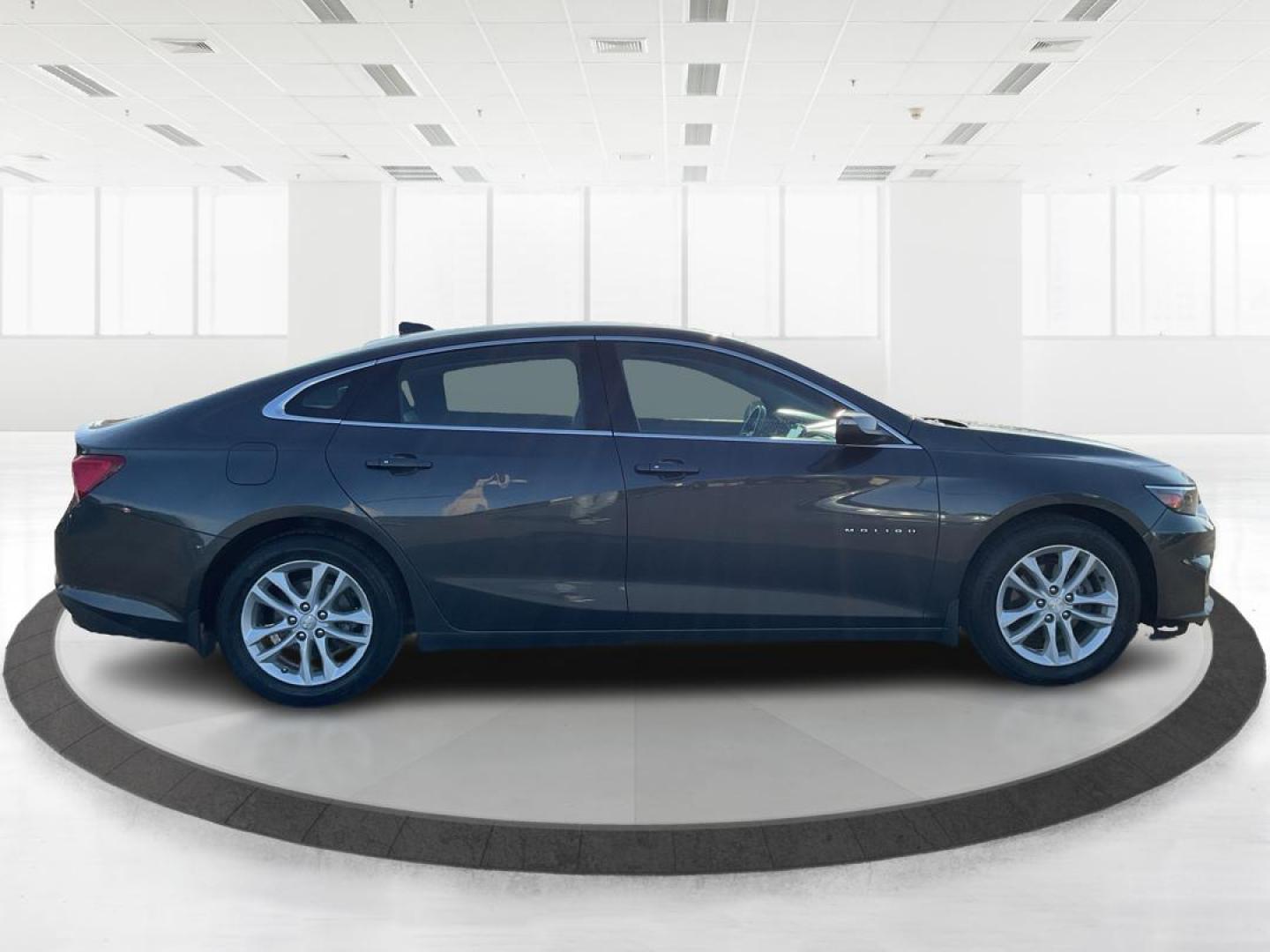 2016 Chevrolet Malibu 1LT (1G1ZE5ST9GF) with an ECOTEC 1.5L I-4 gasoline direct injection engine, located at 401 Woodman Dr, Riverside, OH, 45431, (937) 908-9800, 39.760899, -84.123421 - Photo#1