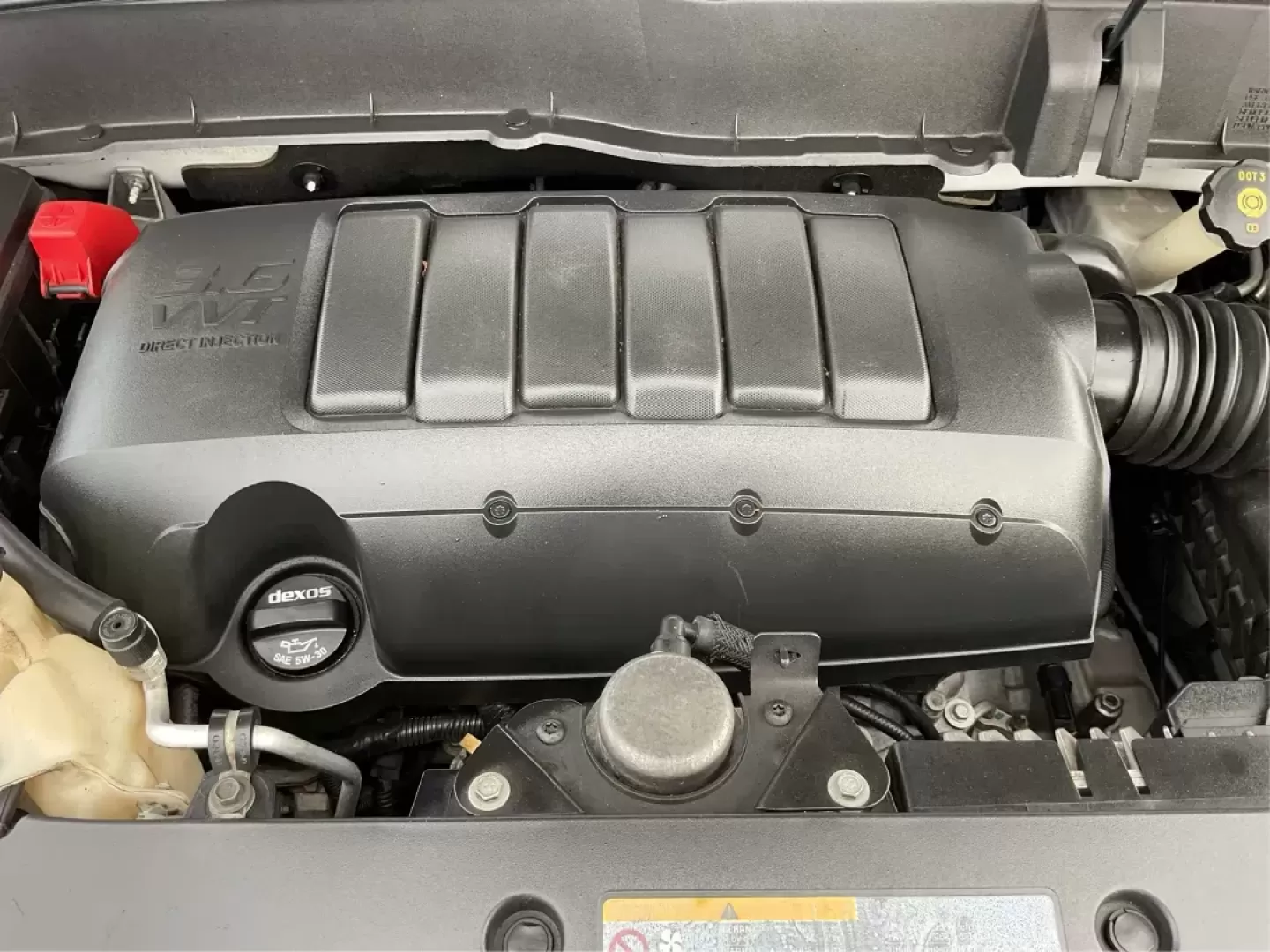 2016 Chevrolet Traverse 1LT (1GNKVGKD8GJ) with an 3.6L V-6 gasoline direct injection engine, located at 1230 East Main St, Xenia, OH, 45385, (937) 908-9800, 39.688026, -83.910172 - Photo#11