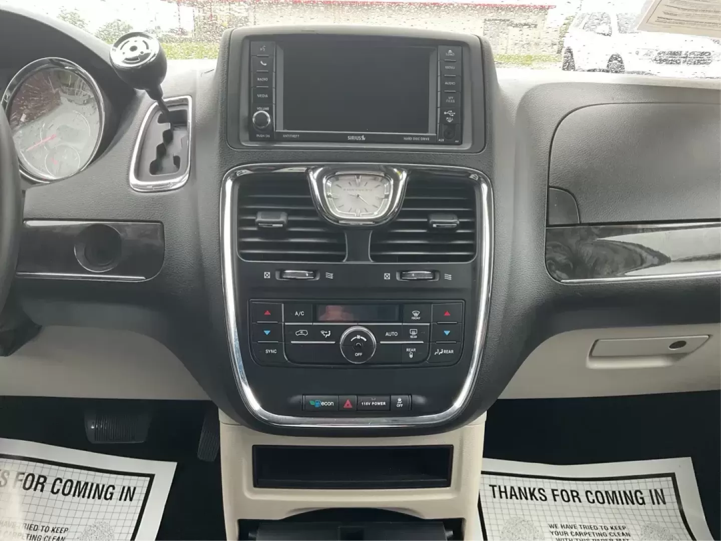 2016 Chrysler Town and Country Touring (2C4RC1BG6GR) with an Pentastar 3.6L V-6 DOHC engine, located at 1951 S Dayton Lakeview Rd., New Carlisle, OH, 45344, (937) 908-9800, 39.890999, -84.050255 - Photo#12