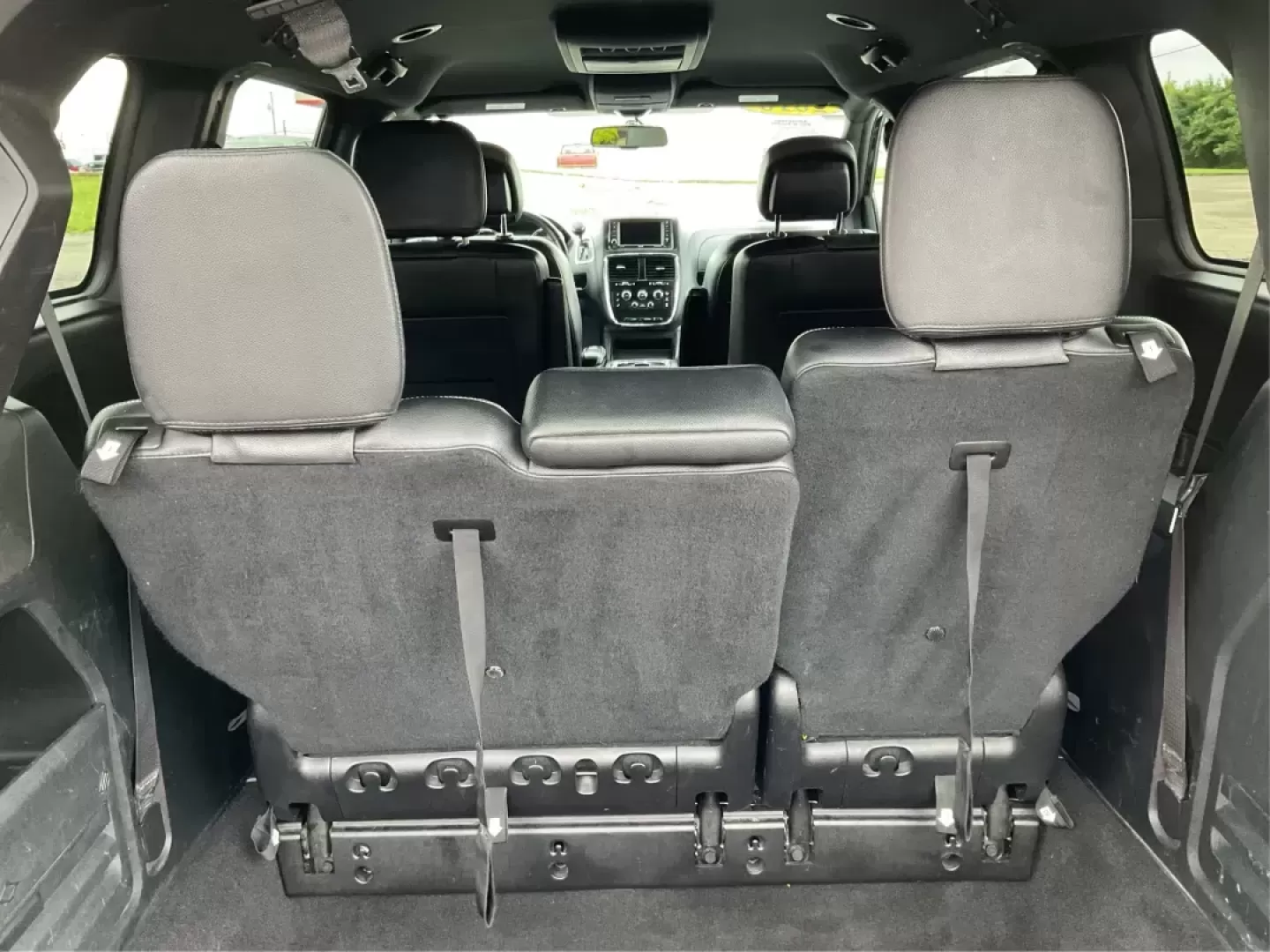 2016 Dodge Grand Caravan SXT (2C4RDGCG6GR) with an Pentastar 3.6L V-6 DOHC engine, located at 880 E. National Road, Vandalia, OH, 45377, (937) 908-9800, 39.891918, -84.183594 - Photo#11