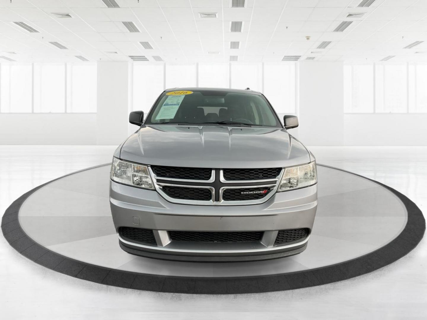 2016 Dodge Journey SE (3C4PDCAB7GT) with an Tigershark MultiAir 2.4L I-4 DOHC engine, located at 8750 N County Rd 25A, Piqua, OH, 45356, (937) 908-9800, 40.164391, -84.232513 - Photo#7