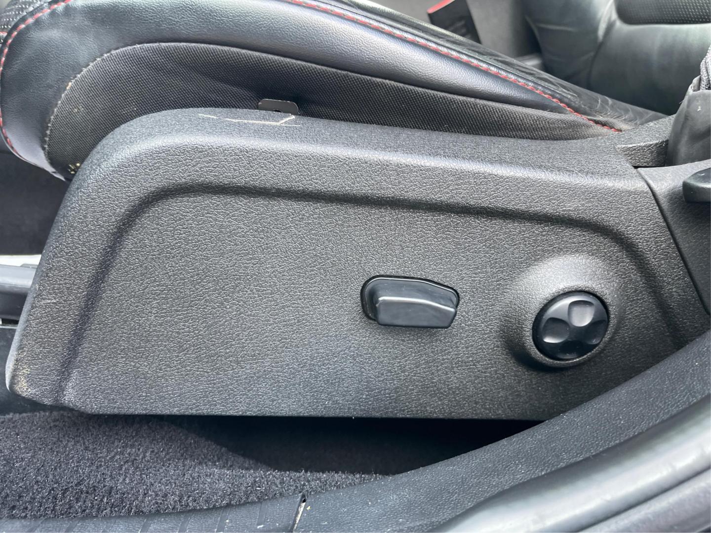 2016 Dodge Journey R/T AWD (3C4PDDEG8GT) with an Other engine, located at 880 E. National Road, Vandalia, OH, 45377, (937) 908-9800, 39.891918, -84.183594 - Photo#17