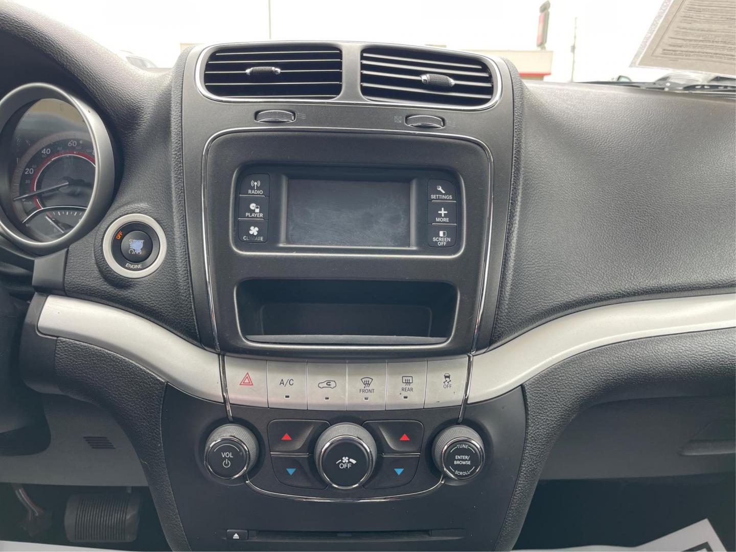 2016 Granite Crystal Metallic Clear Coat Dodge Journey Crossroad FWD (3C4PDCGBXGT) with an 2.4L L4 DOHC 16V engine, 4-Speed Automatic transmission, located at 1951 S Dayton Lakeview Rd., New Carlisle, OH, 45344, (937) 908-9800, 39.890999, -84.050255 - Photo#12