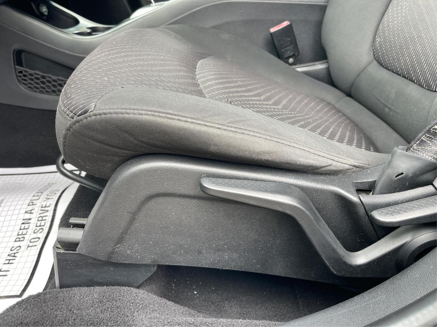 2016 Granite Crystal Metallic Clear Coat Dodge Journey Crossroad FWD (3C4PDCGBXGT) with an 2.4L L4 DOHC 16V engine, 4-Speed Automatic transmission, located at 1951 S Dayton Lakeview Rd., New Carlisle, OH, 45344, (937) 908-9800, 39.890999, -84.050255 - Photo#17
